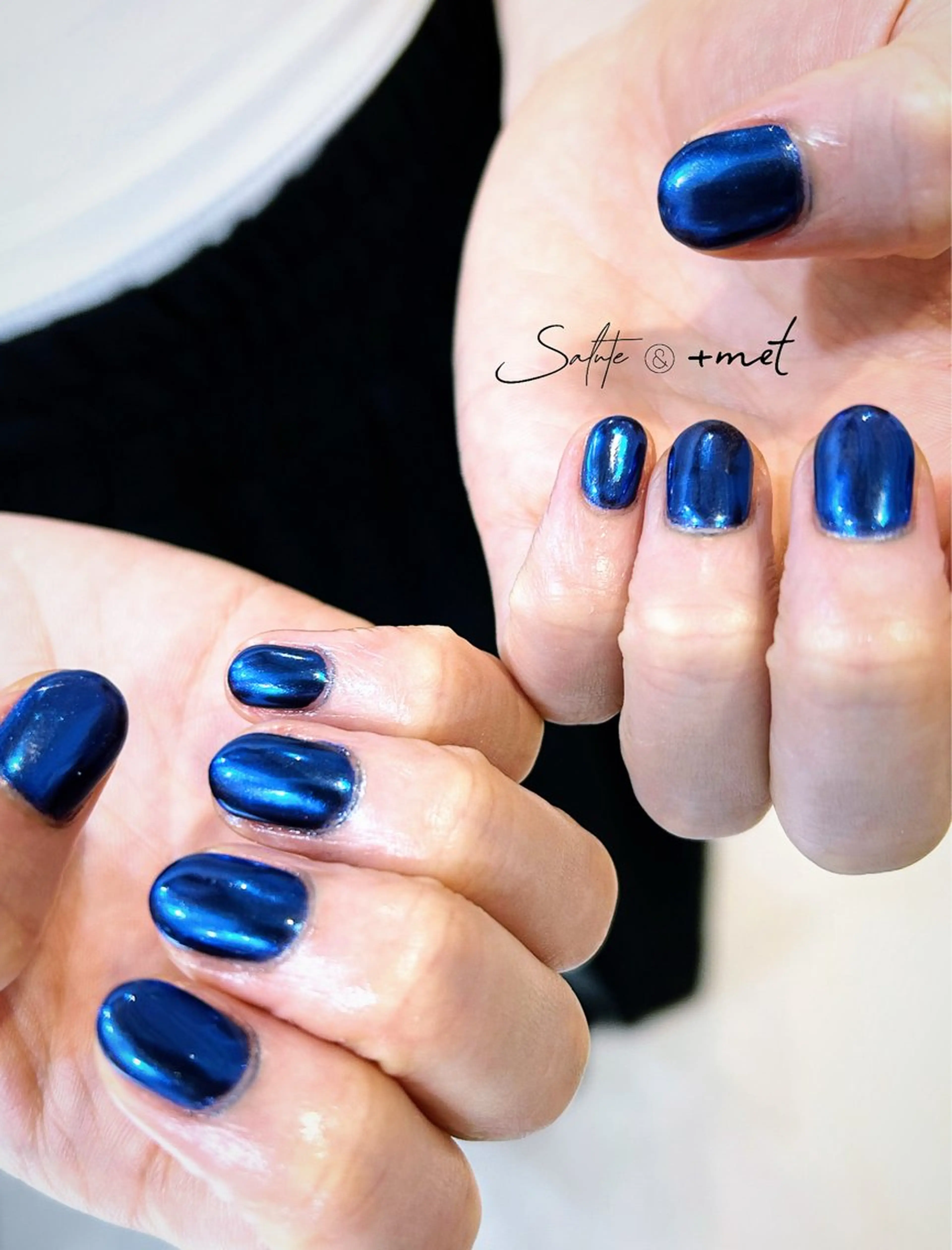 ネイル オーロラネイル ブルー ジェルネイル キラキラネイル マグネットネイル ハンドネイル 渋谷 怜奈のネイルデザイン