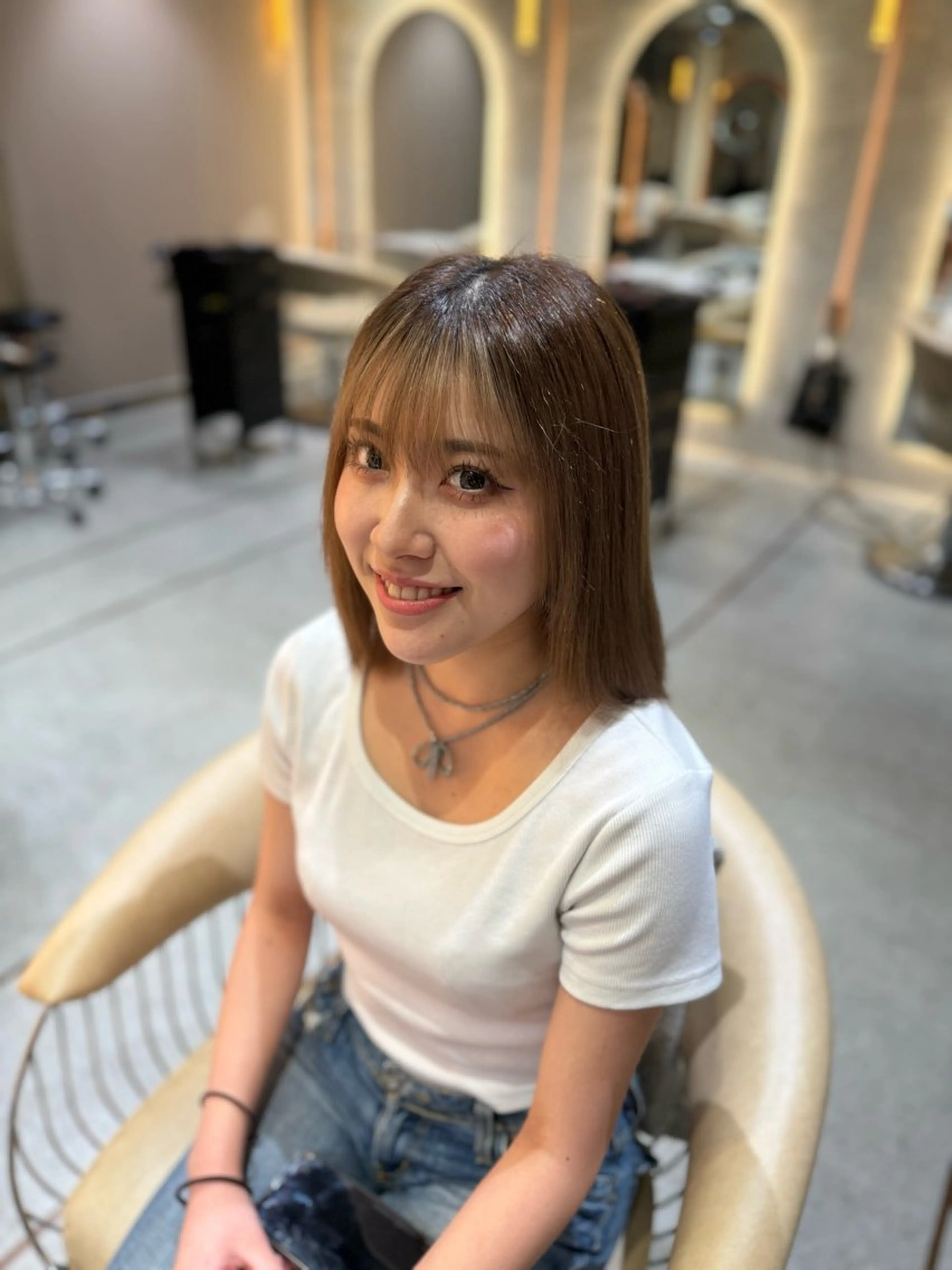 ミディアム 🦋美髪矯正、髪質 改善のプロ🦋アオイのヘアスタイル