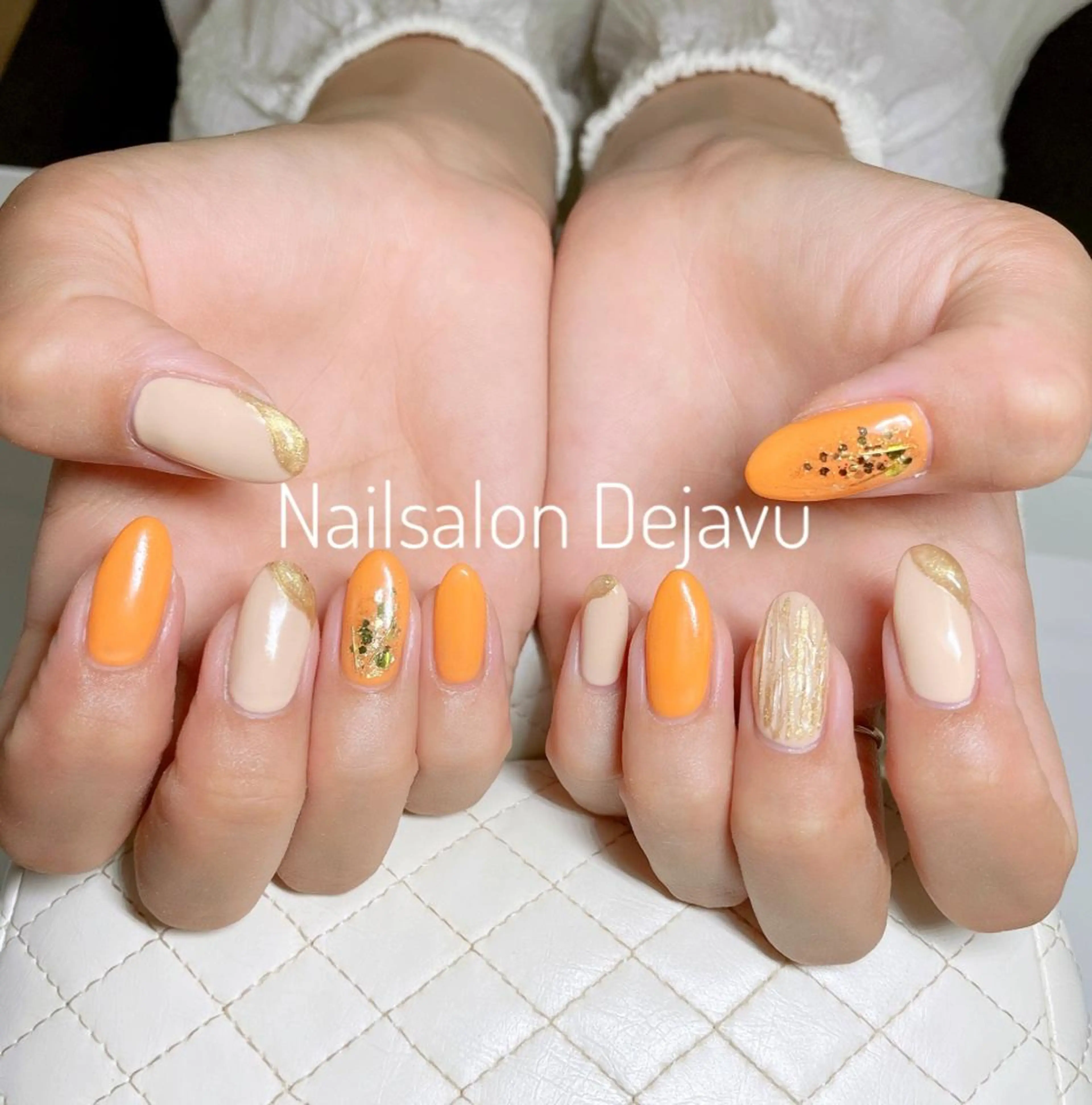 ネイル アートネイル ジェルネイル 持ち込み オレンジ Nail salon Dejavu 🌿のネイルデザイン