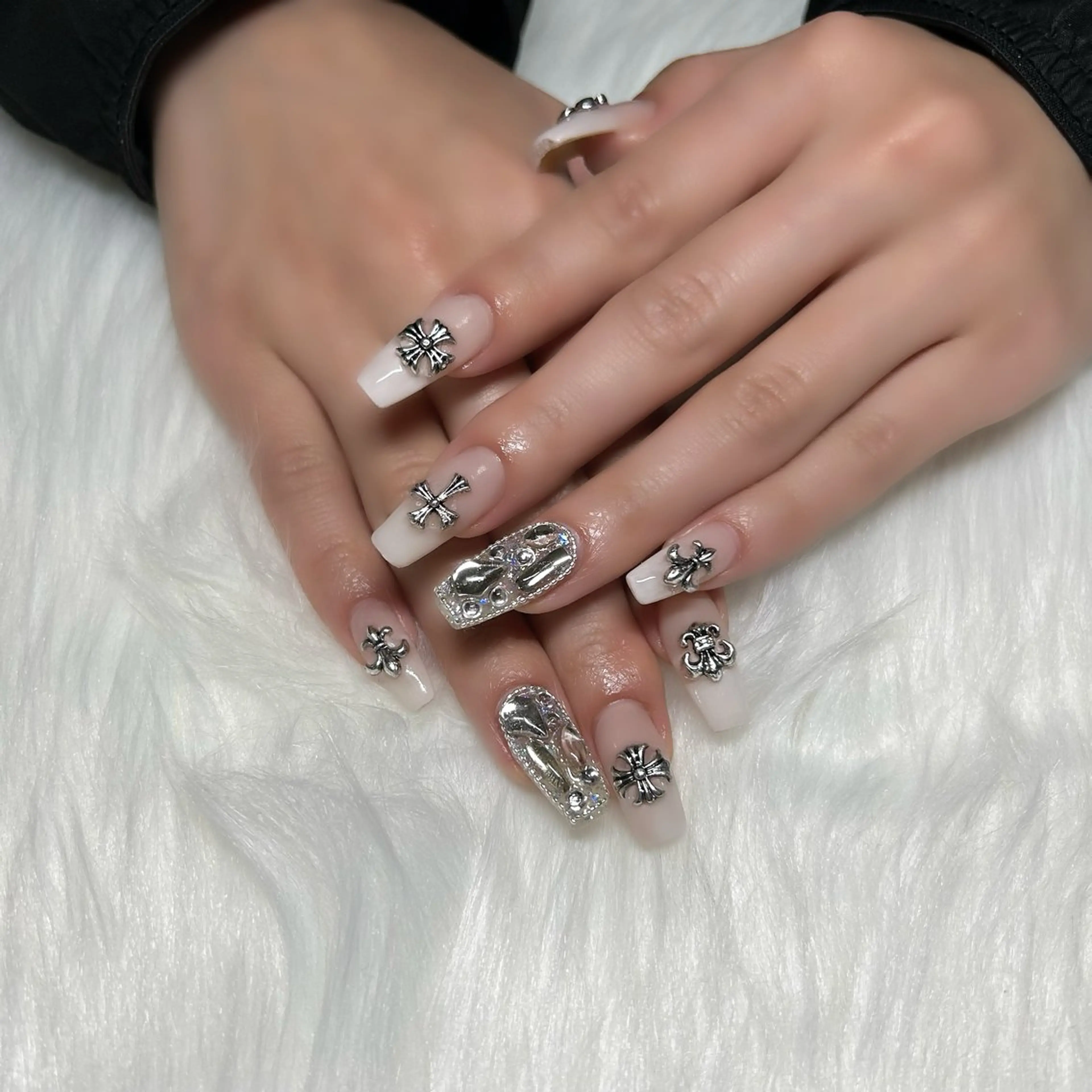 ネイル 【Laule‘a 】のネイルデザイン