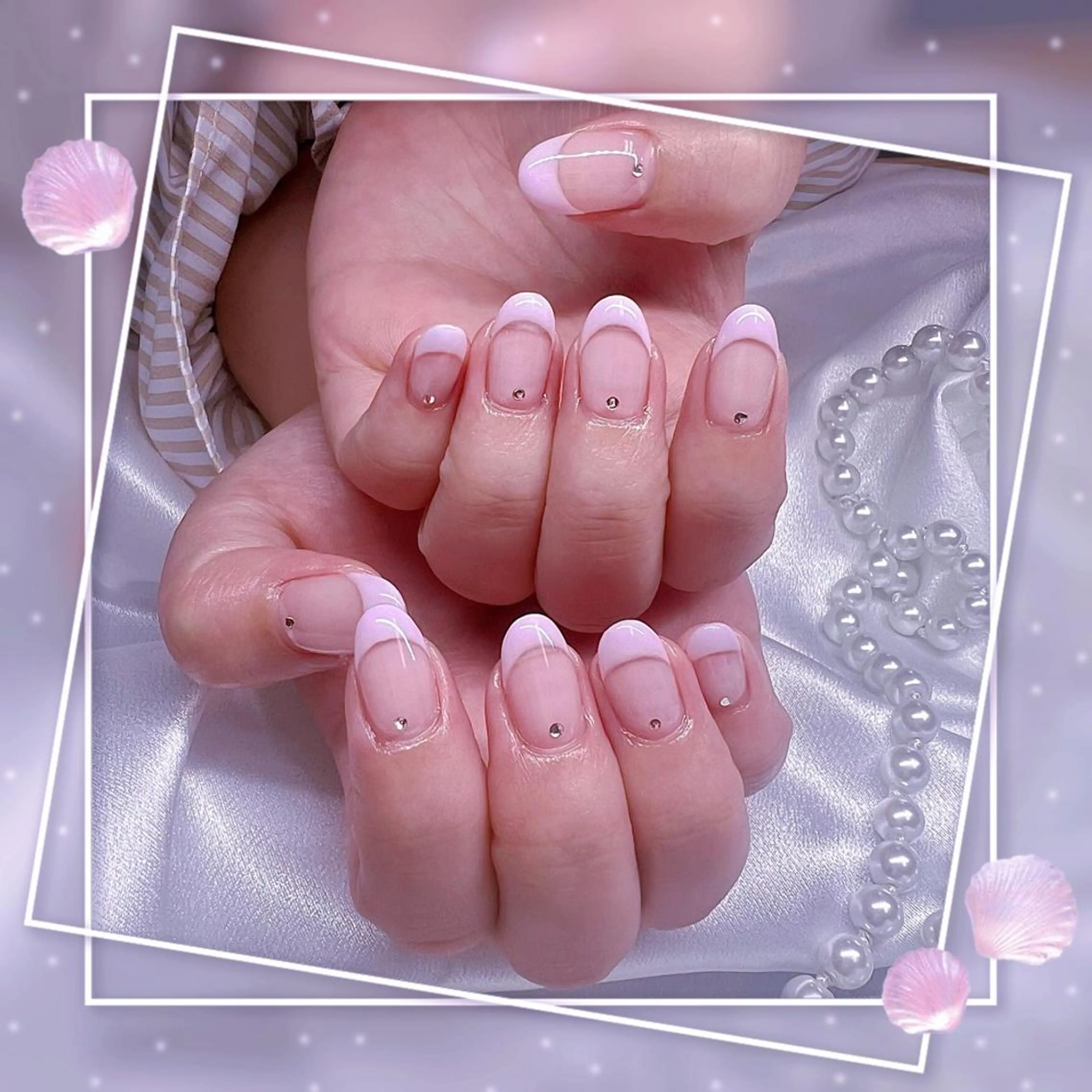 ネイル フレンチネイル キラキラネイル 韓国ネイル マグネットネイル マグネットフレンチ Chill Nailsalonのネイルデザイン