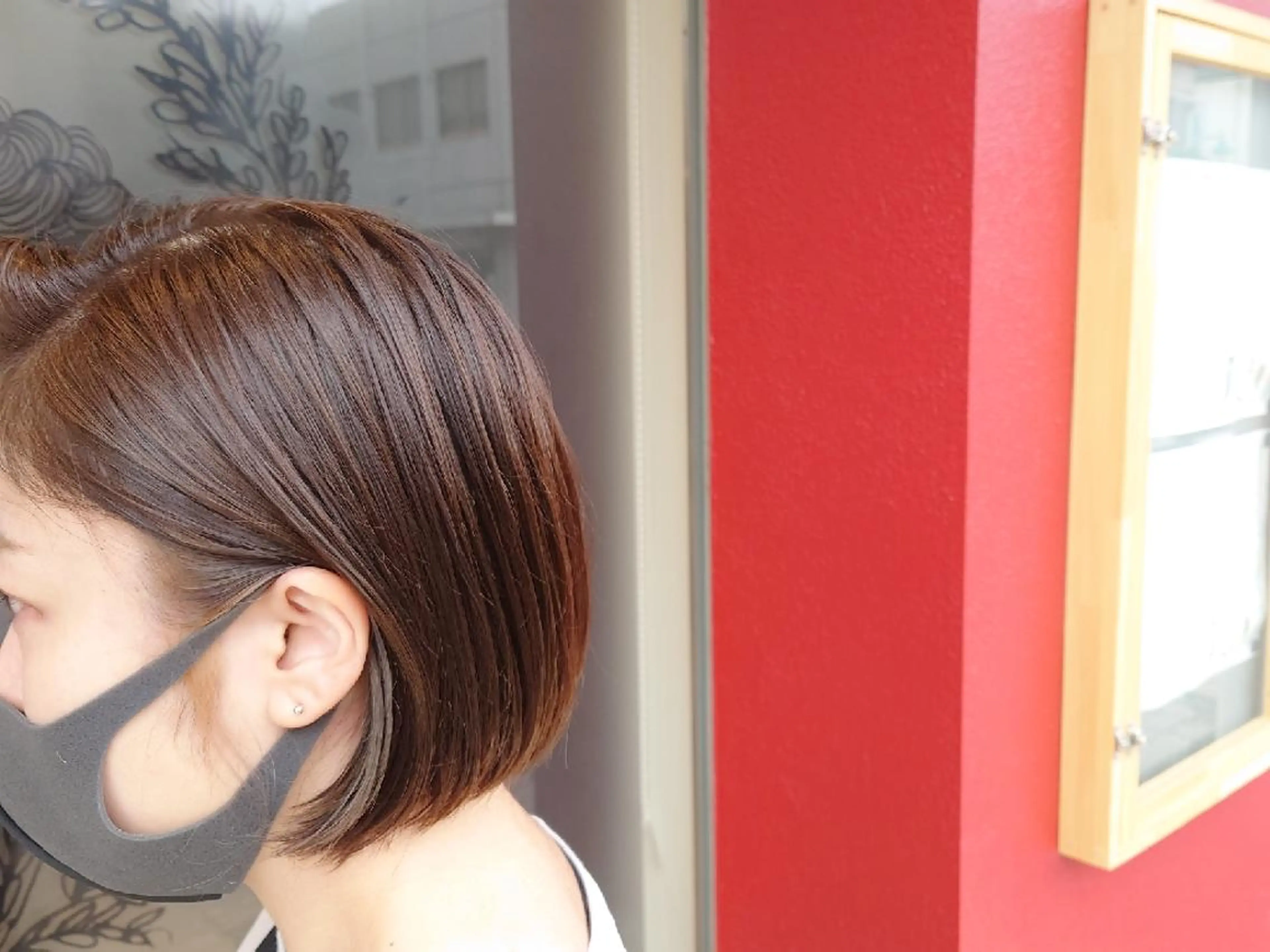 ショート カラー こせき えみのヘアスタイル