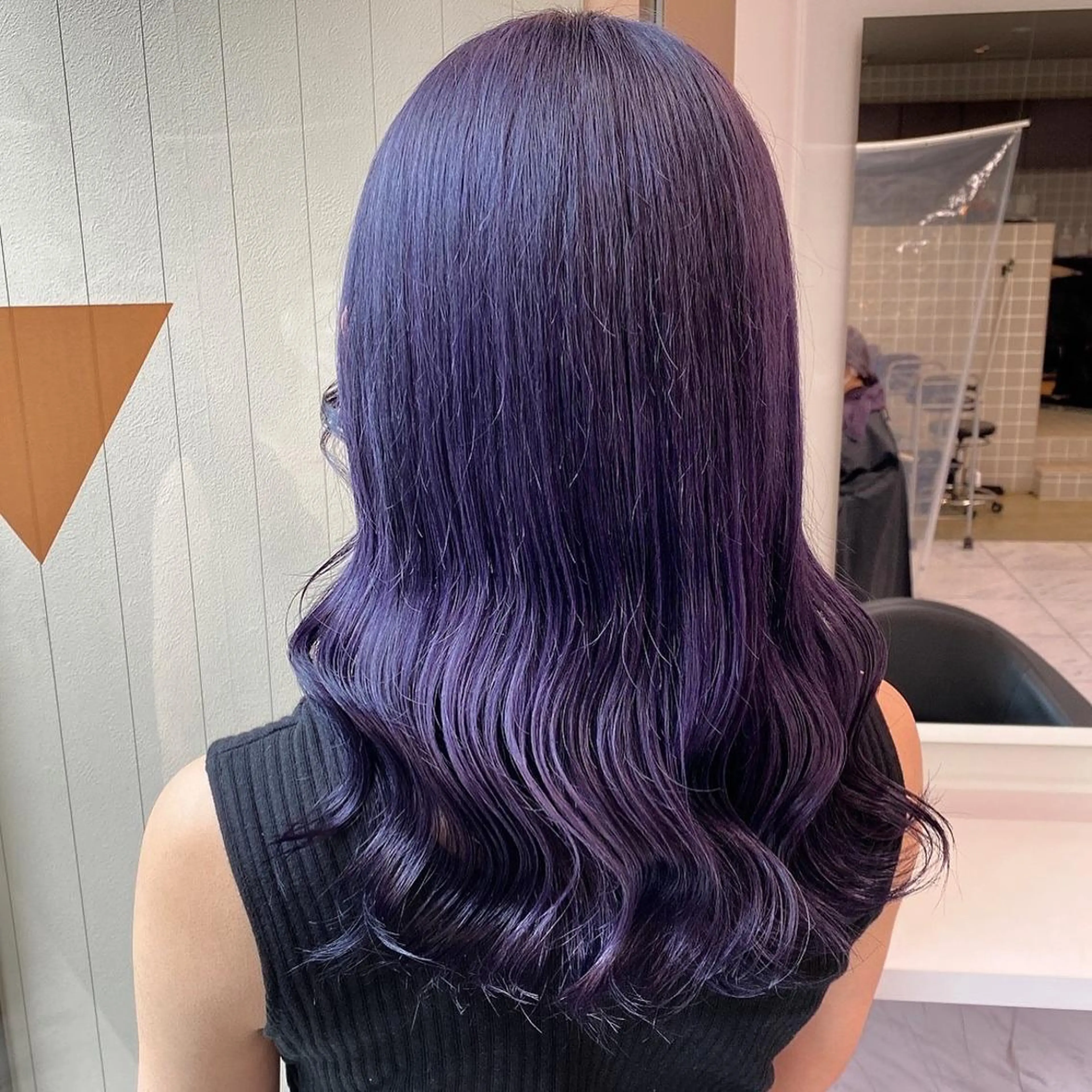 セミロング ヘアカラー トリートメント ヘッドスパ ヘアセット 寒色＆ブリーチ特化 寒色MiOのヘアスタイル