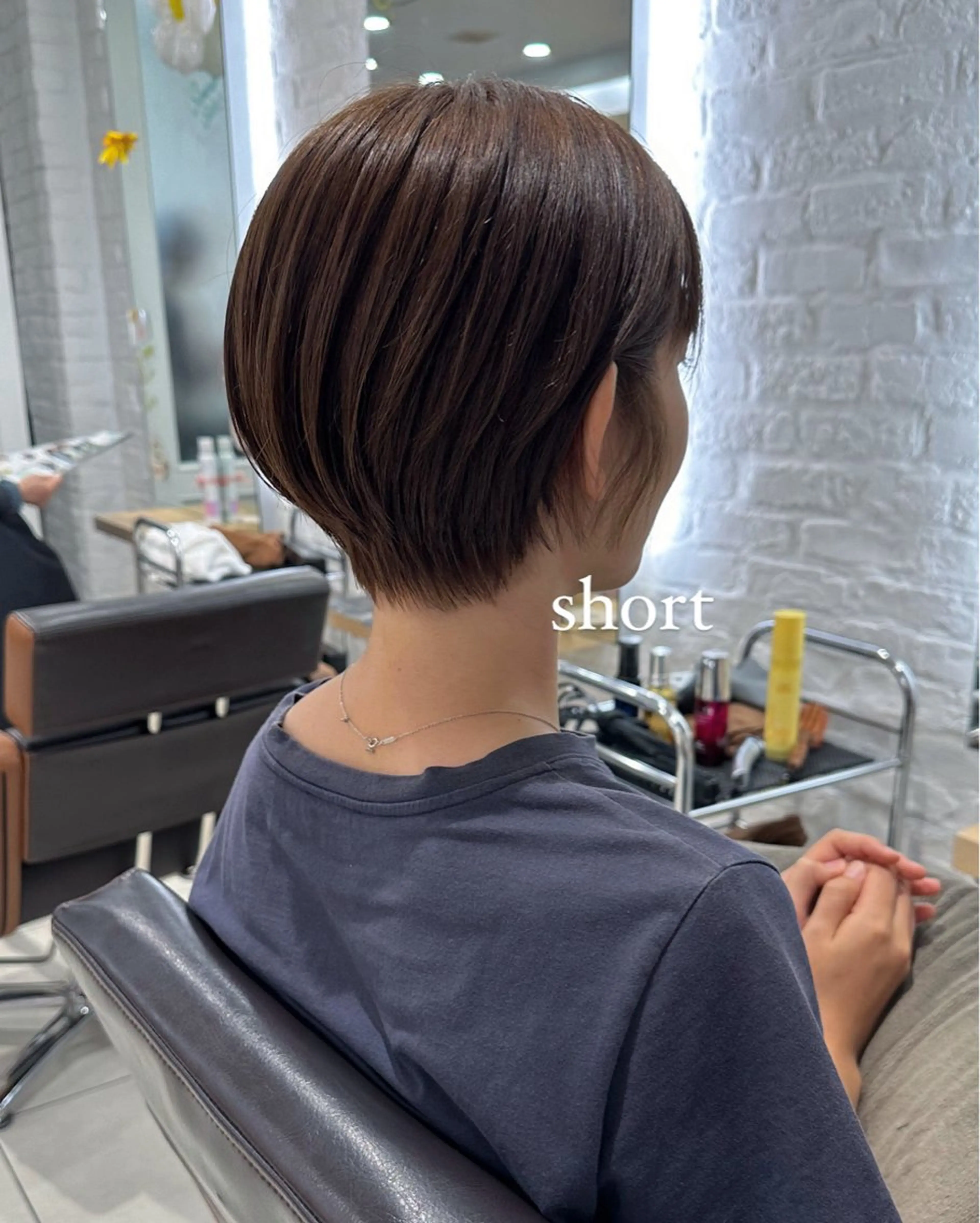 ショート カラー ベージュカラー ブリーチ ヘアカラー トリートメント 山下恋佳/矢場町/ ブリーチ/ショートのヘアスタイル