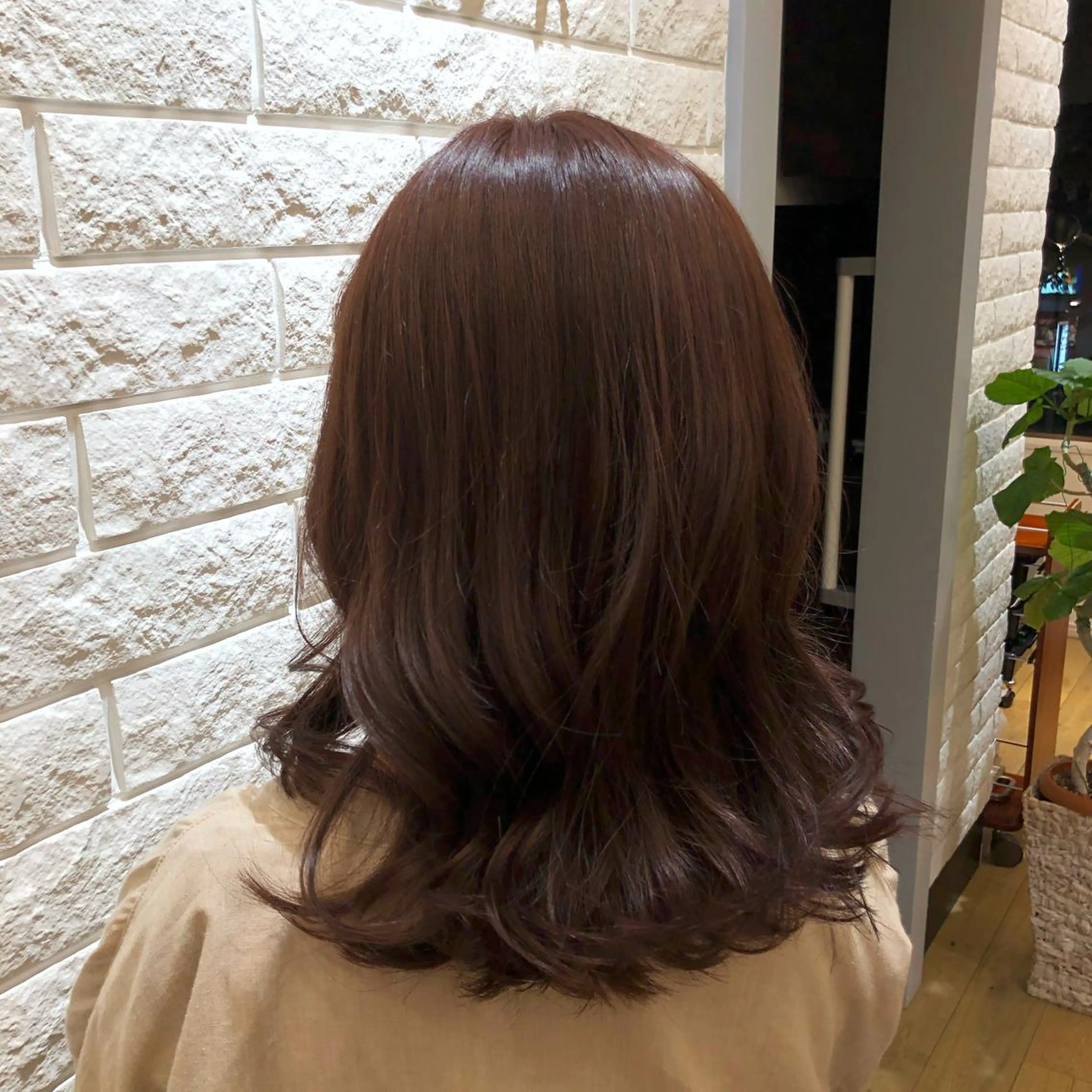 セミロング カラー 艶感🫧透明感カラー YUKARIのヘアスタイル