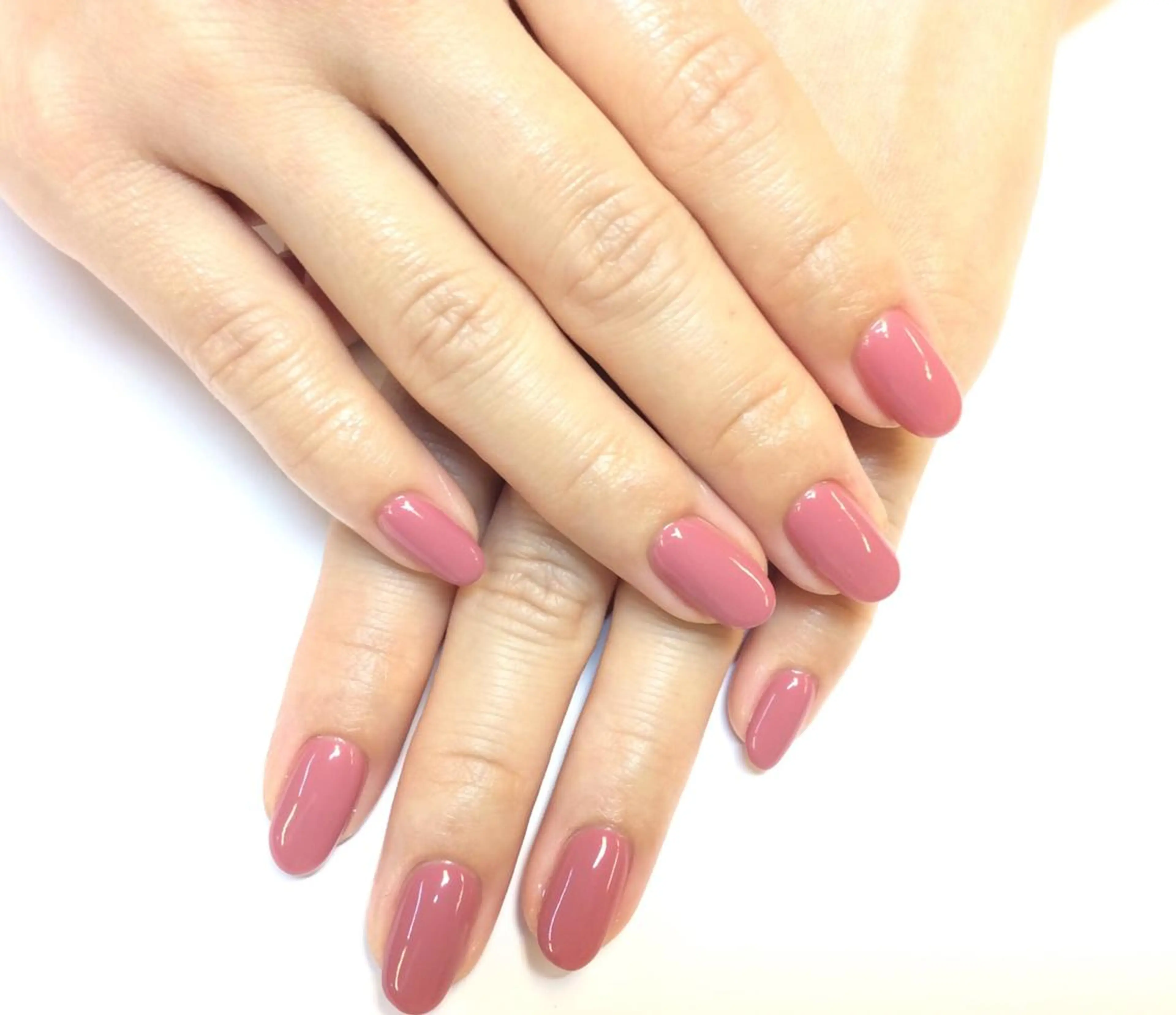 ネイル ワンカラーネイル 新橋 ルキナ スタッフのネイルデザイン