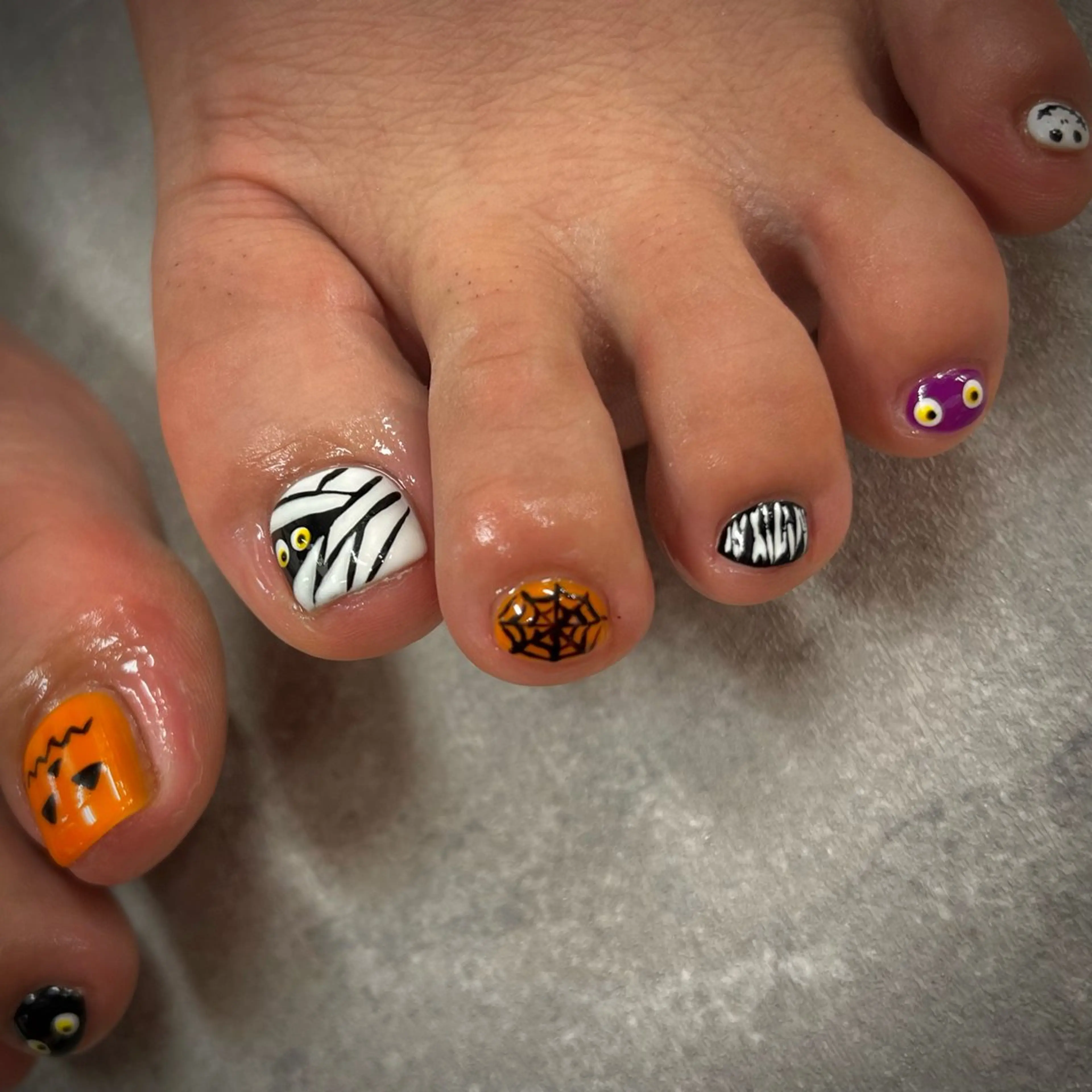 ネイル フットネイル フレンチネイル グラデーション キラキラネイル 韓国ネイル ハンドネイル YAGAWA NAOのネイルデザイン