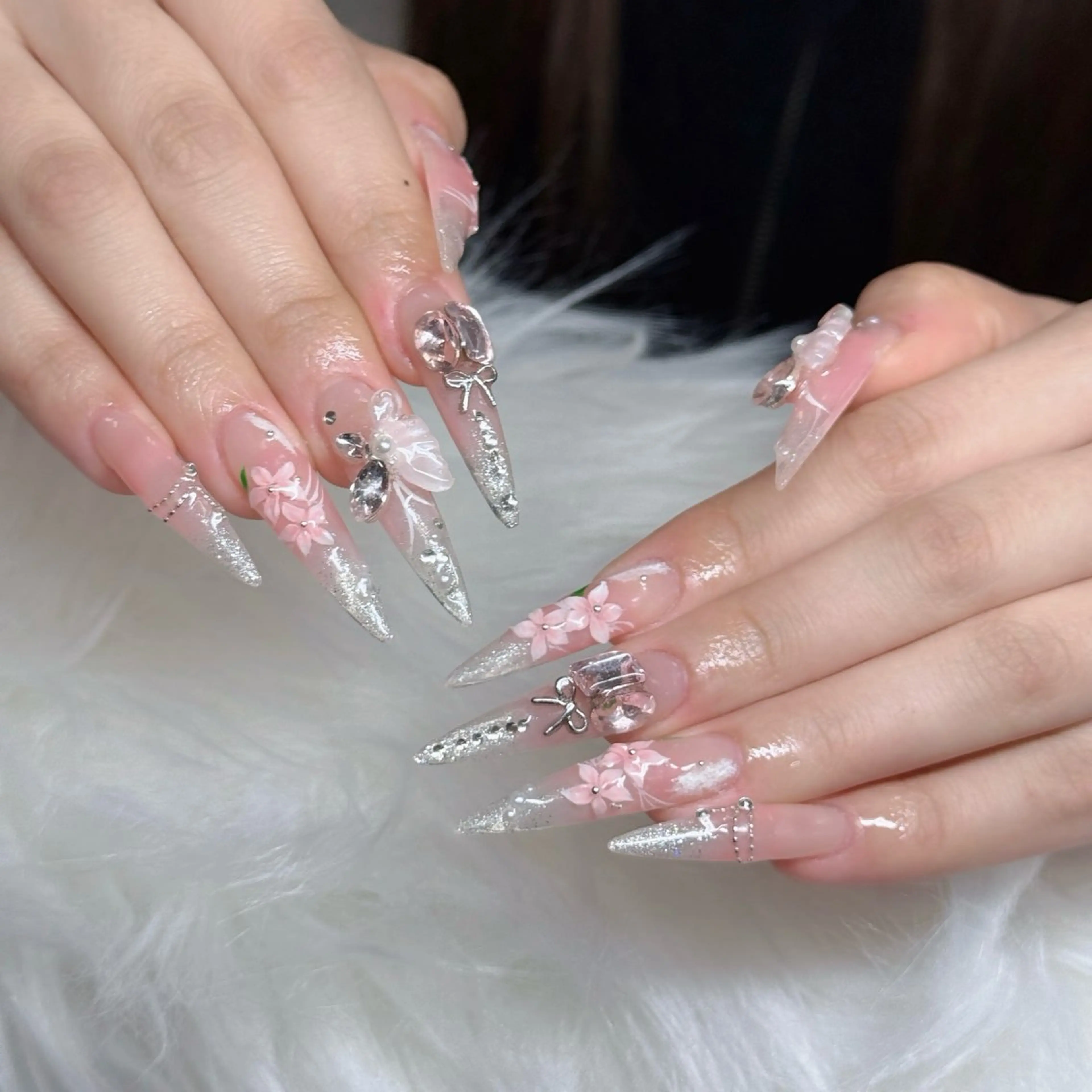 ネイル ロングネイル マグネットネイル リボン 夏ネイル スーパーロングネイル ハンドネイル Hani Nail XUKAのネイルデザイン