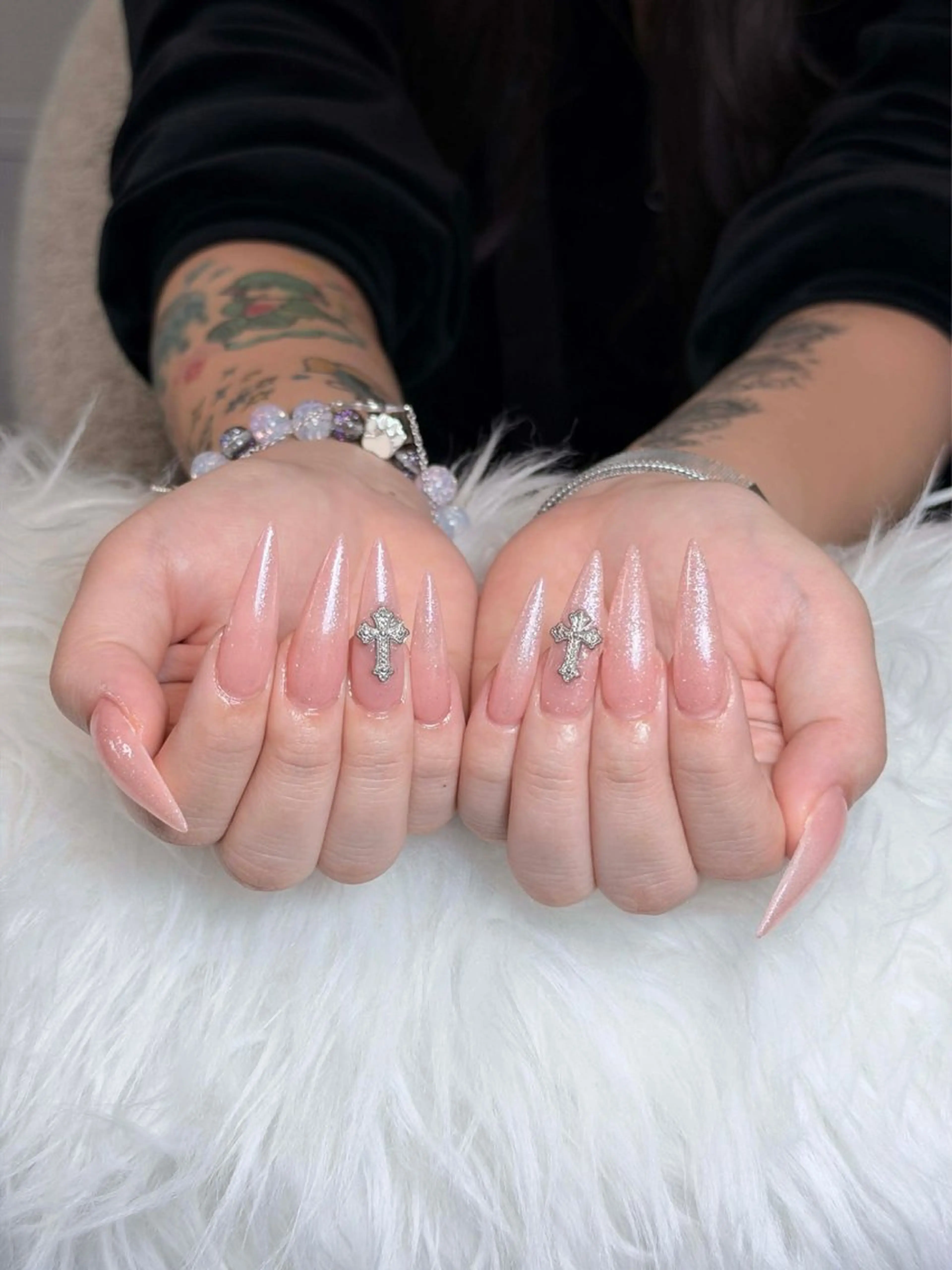 ネイル チークネイル ドット フレンチネイル グラデーション ハート ハンドネイル Julli NailStudioのネイルデザイン