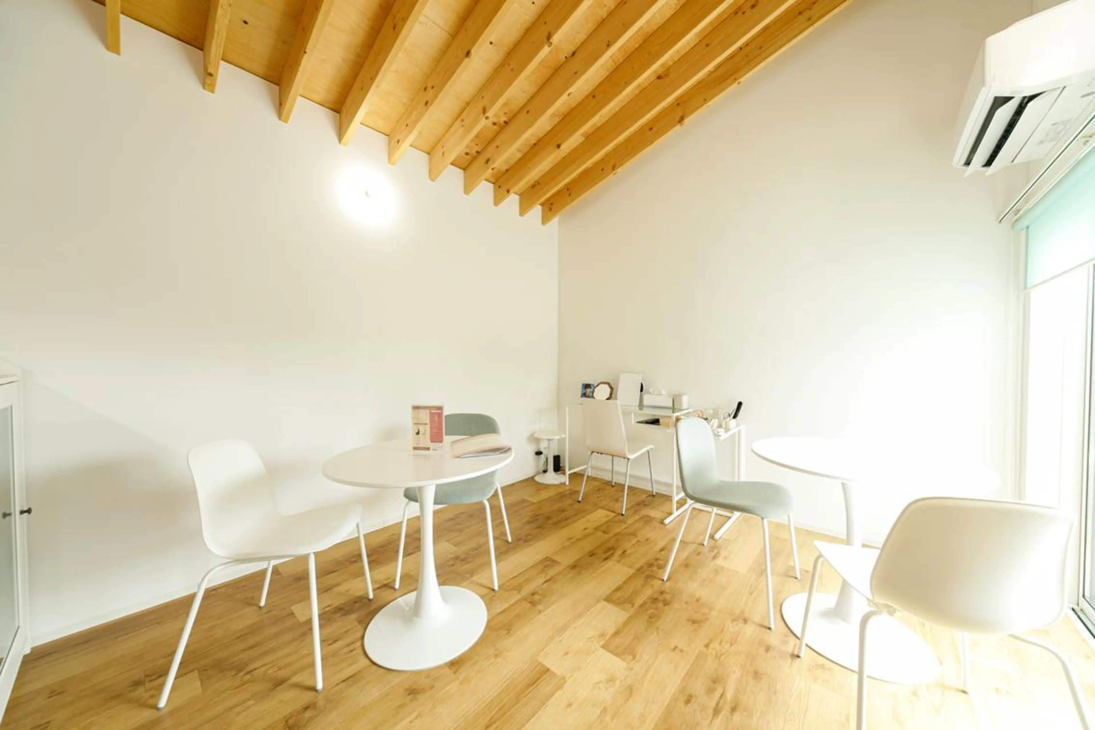 刈谷メナード 丹村圭子のエステ・リラクイメージ