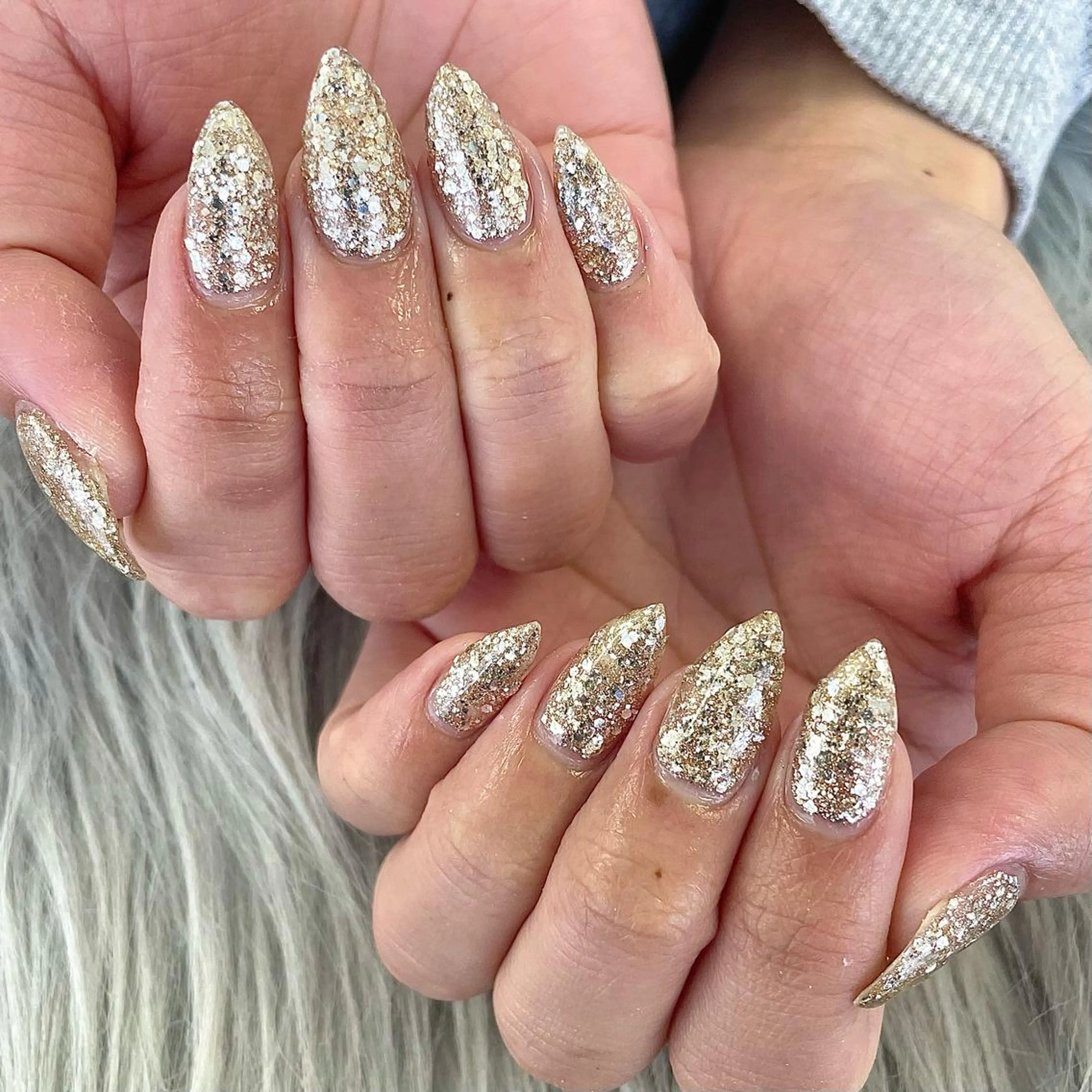 ネイル KUMI💛 MADIAのネイルデザイン