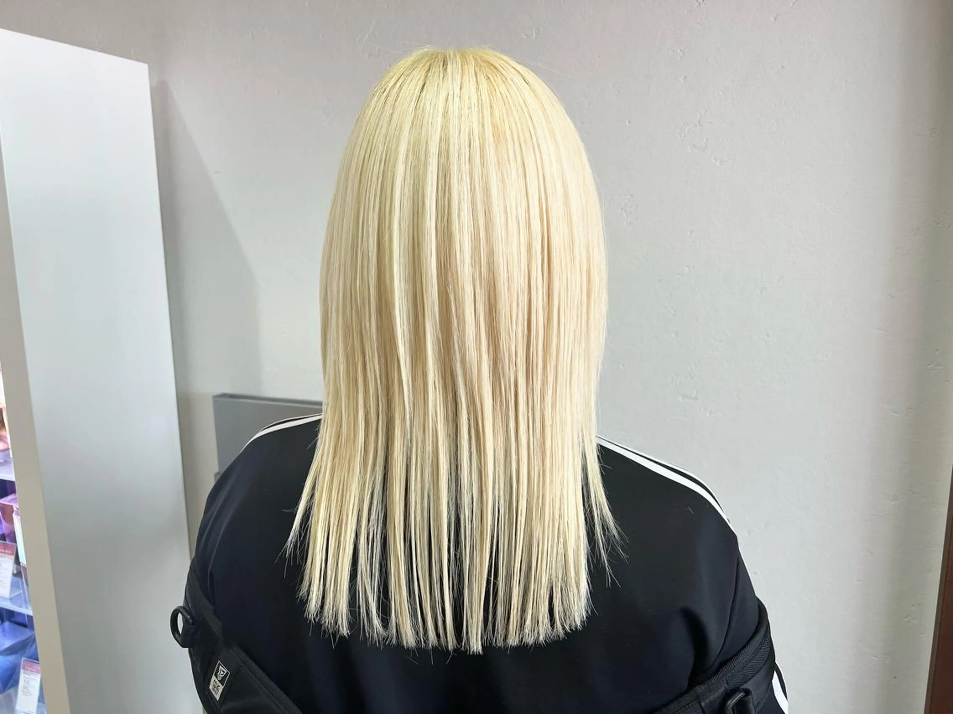 💙カット＋全体ケアブリーチ＋アディクシーカラー＋おーじゅあ4stepトリートメントの写真