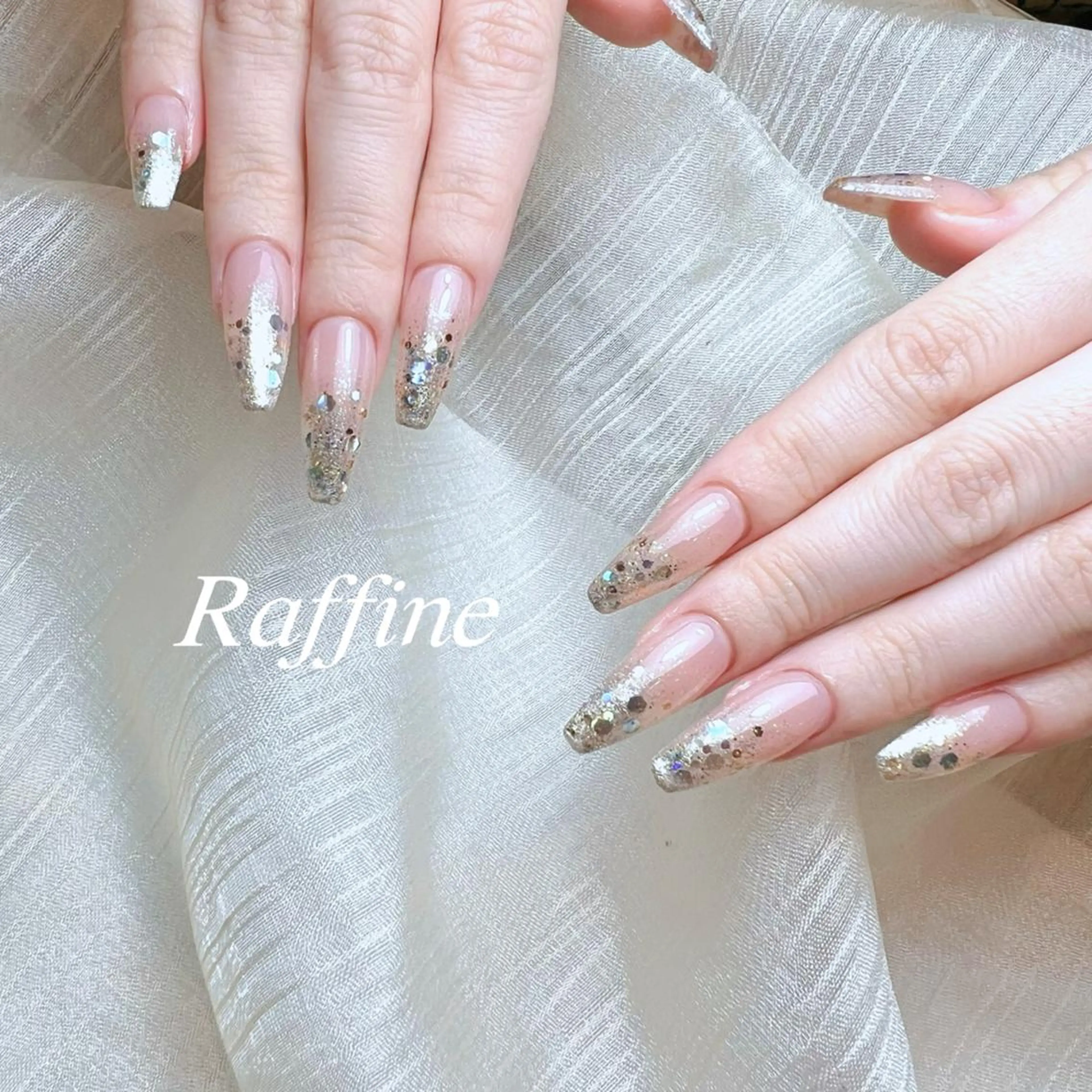 ネイル RAFFINE haru🦋🩵のネイルデザイン