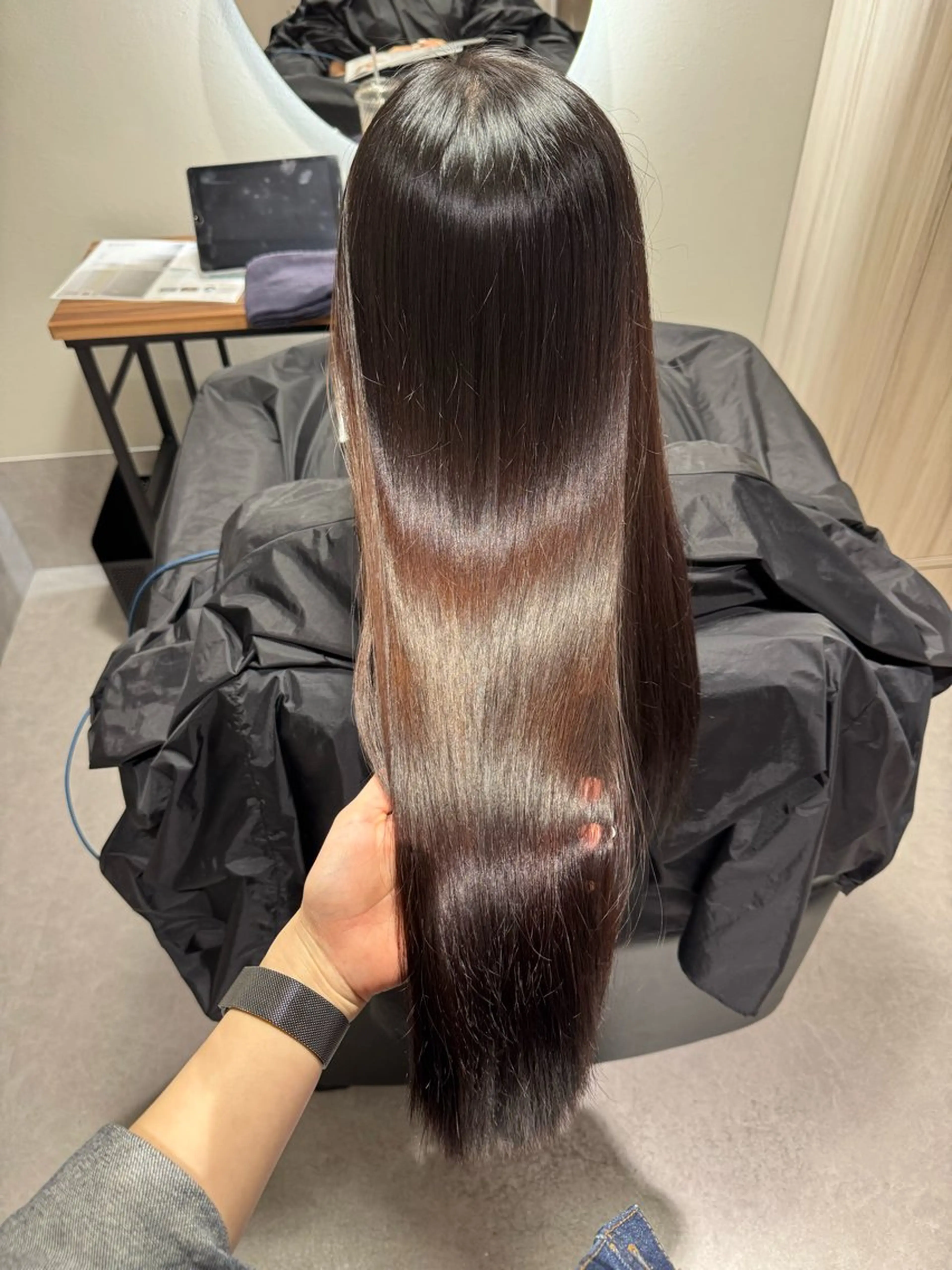 ロング カット 縮毛矯正 トリートメント NAVY 橋本心 縮毛矯正のヘアスタイル