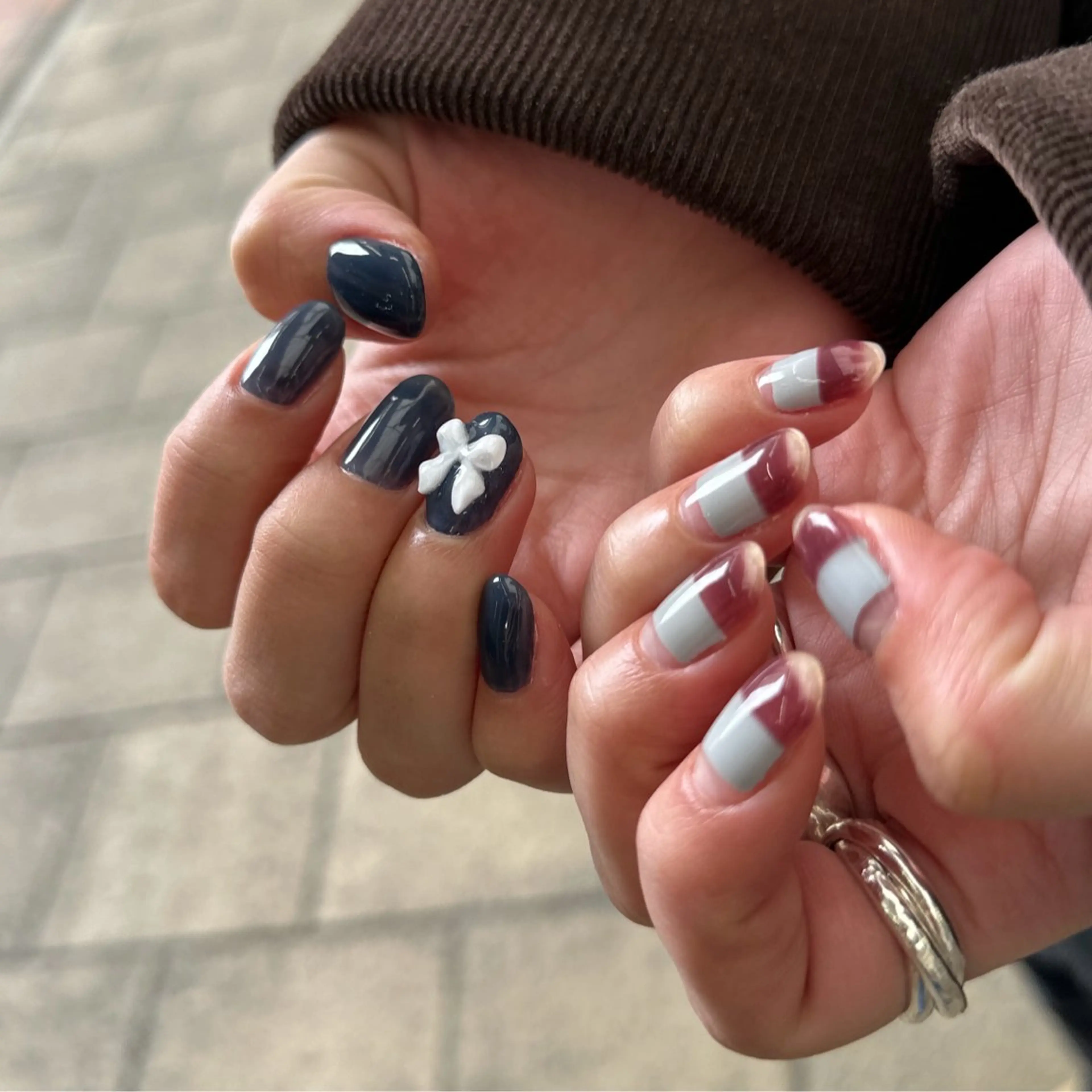 ネイル ネイビー リボン nail salon  ∞ mikanal ∞所属・nailsalon ∞ ﾐｶﾅﾙ ∞のネイルデザイン