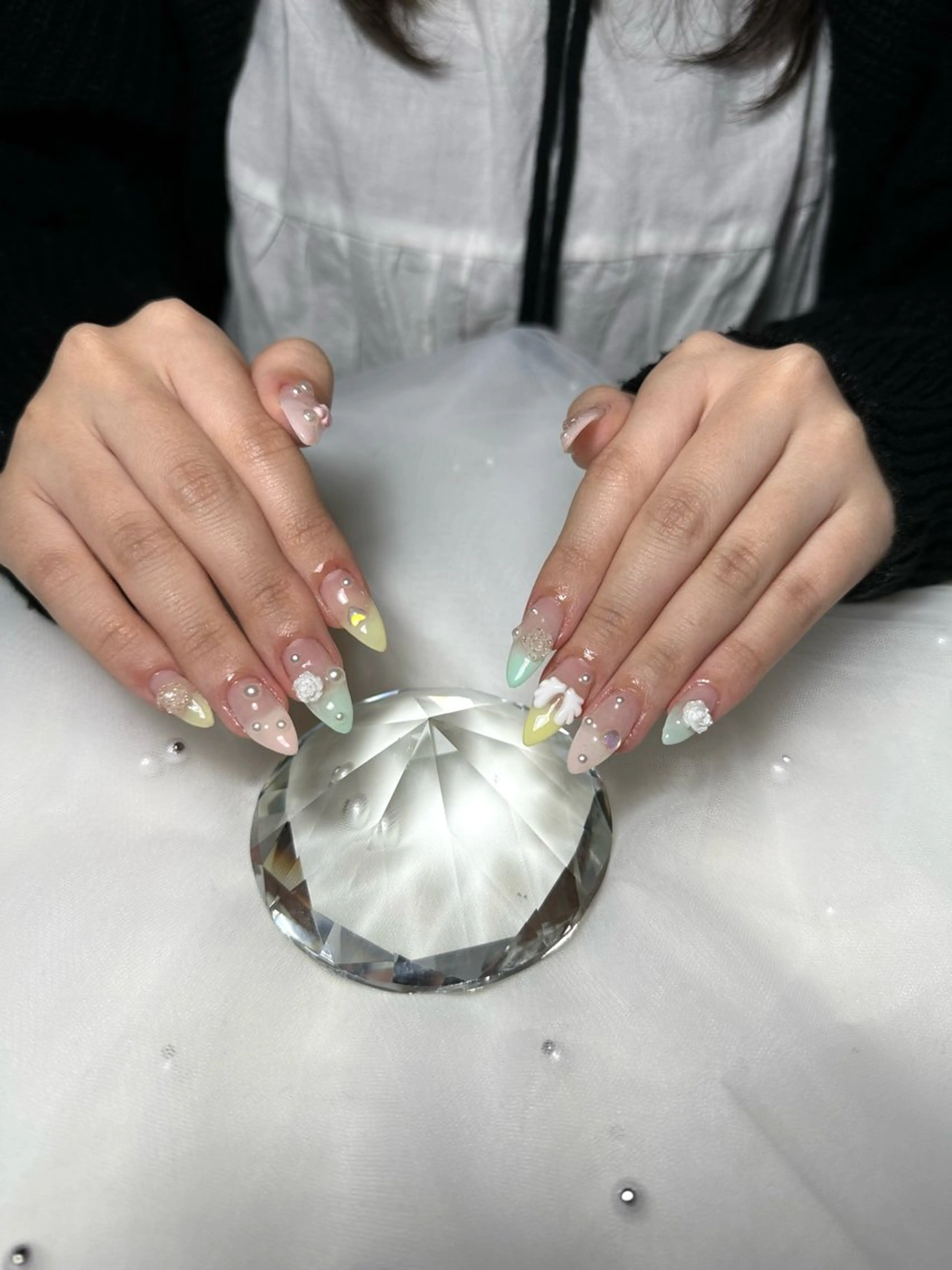 ネイル ジェルネイル グラデーション 韓国ネイル ロングネイル パステルネイル ハンドネイル pikarin nailsのネイルデザイン