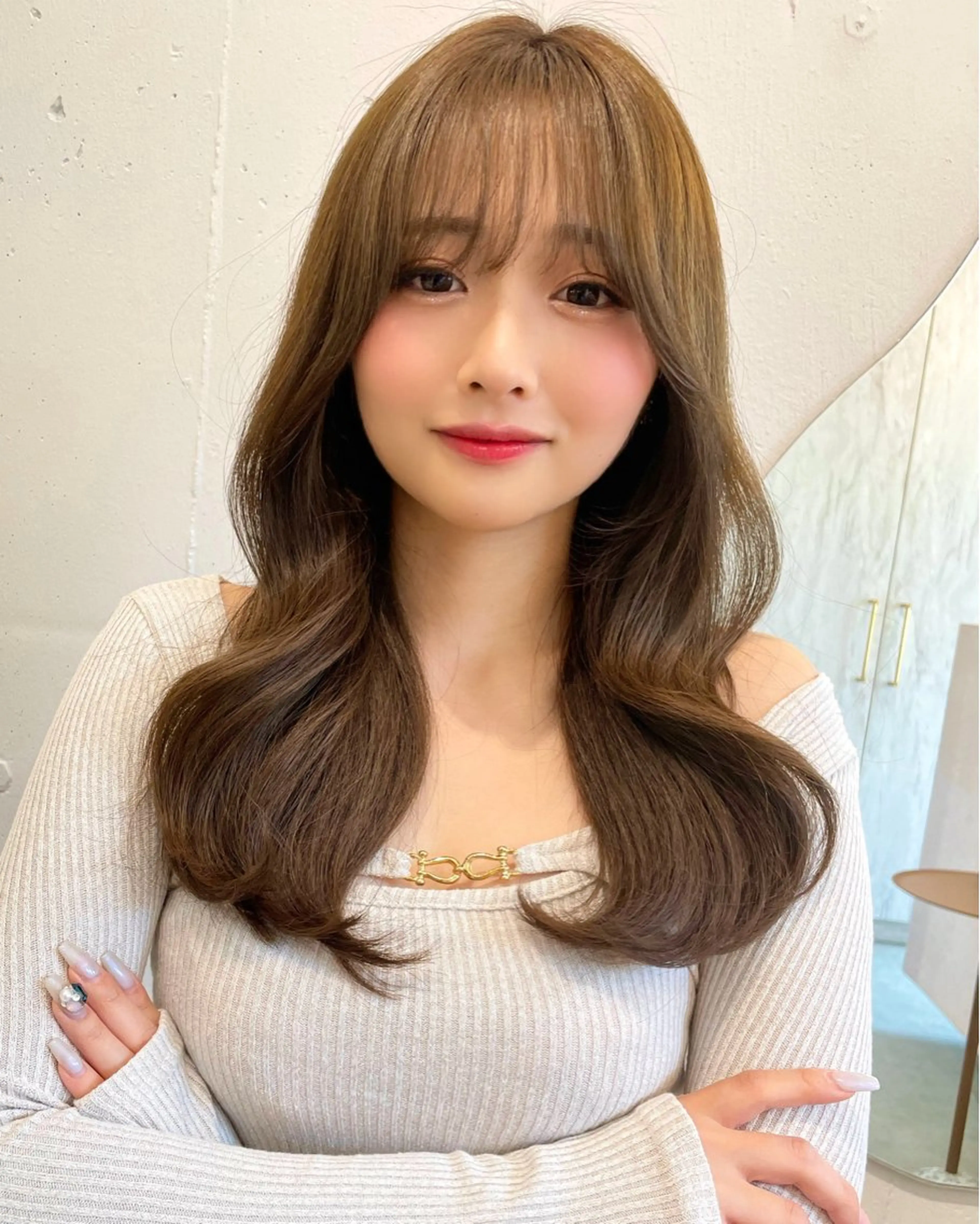 セミロング カラー ベージュカラー ブリーチ 透明感カラー ダブルカラー グレージュ カット ヘアカラー トリートメント 韓国ヘア🤍顔周り/ 髪質改善✨/林遼一郎のヘアスタイル