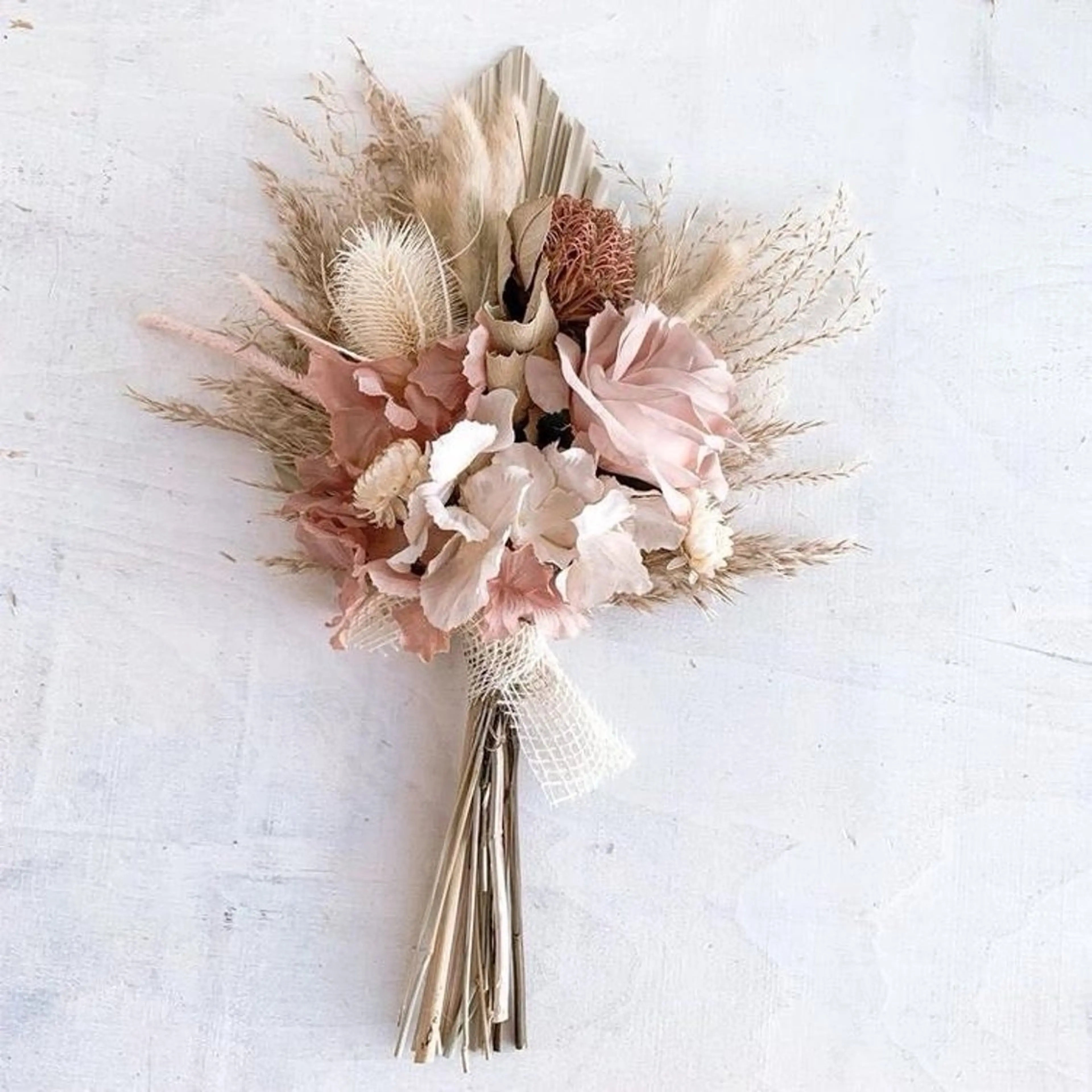 韓国風 レイヤーカットのヘアスタイル