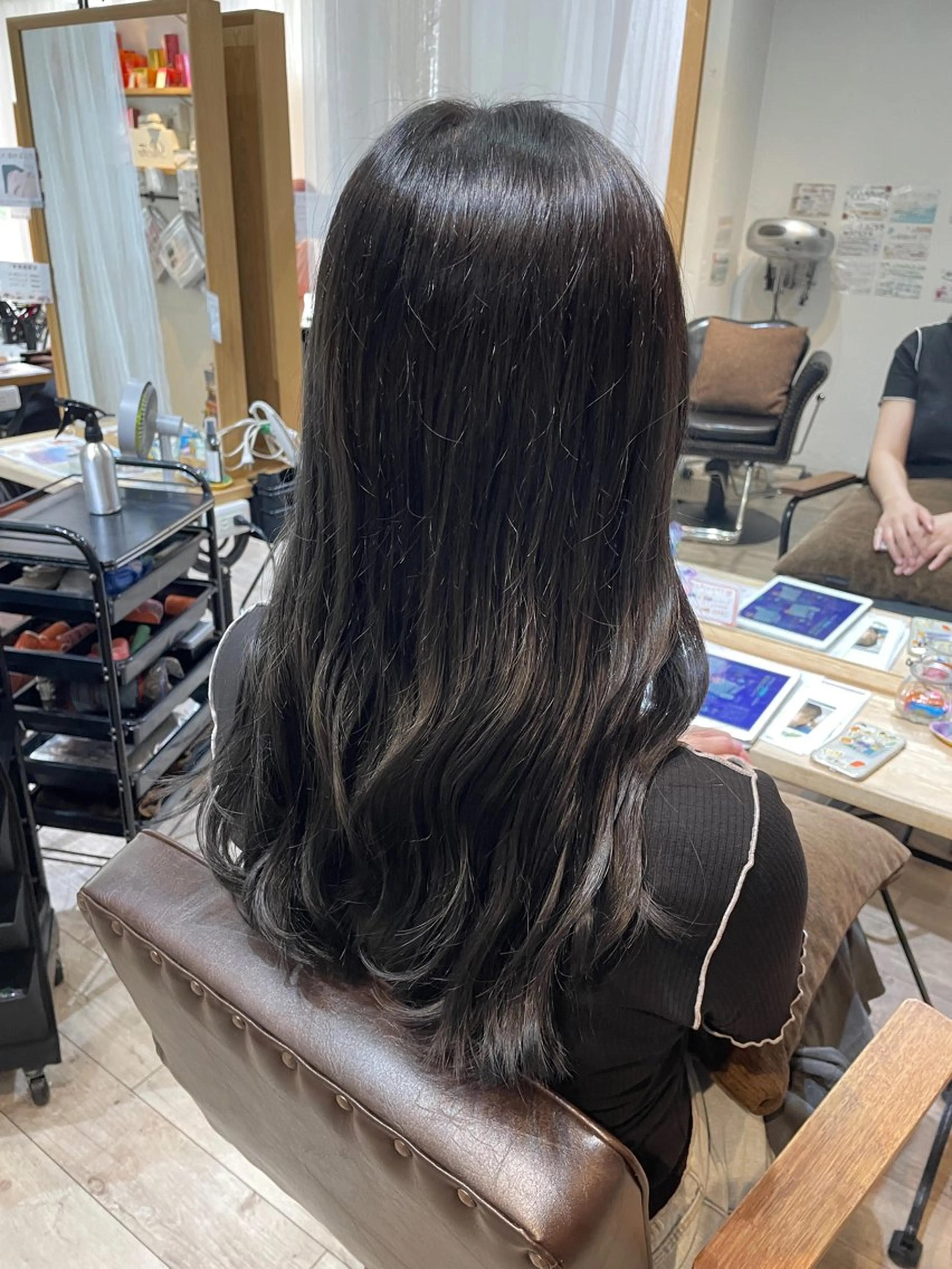 ロング カット ヘアカラー トリートメント re; みおのヘアスタイル