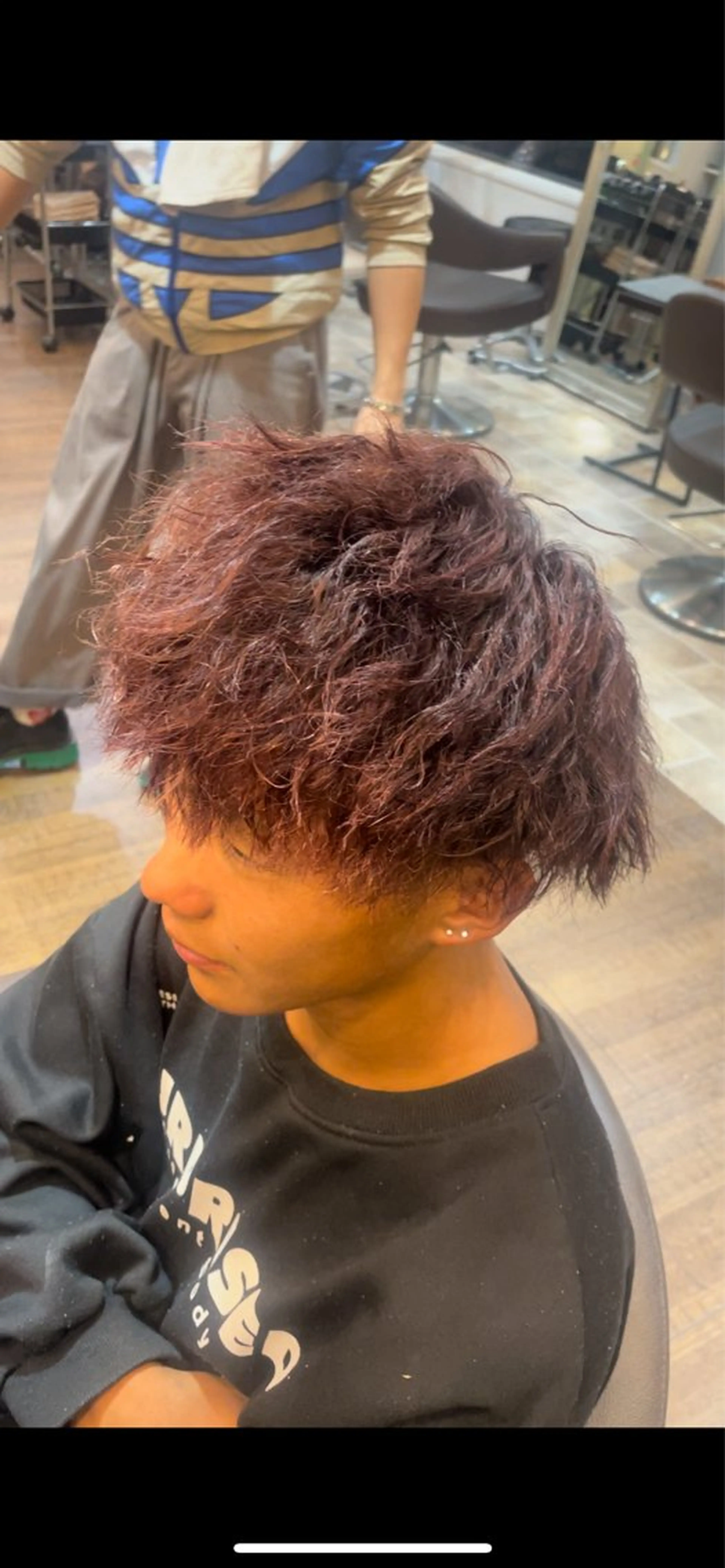 ショート カラー 山内 彩愛のヘアスタイル