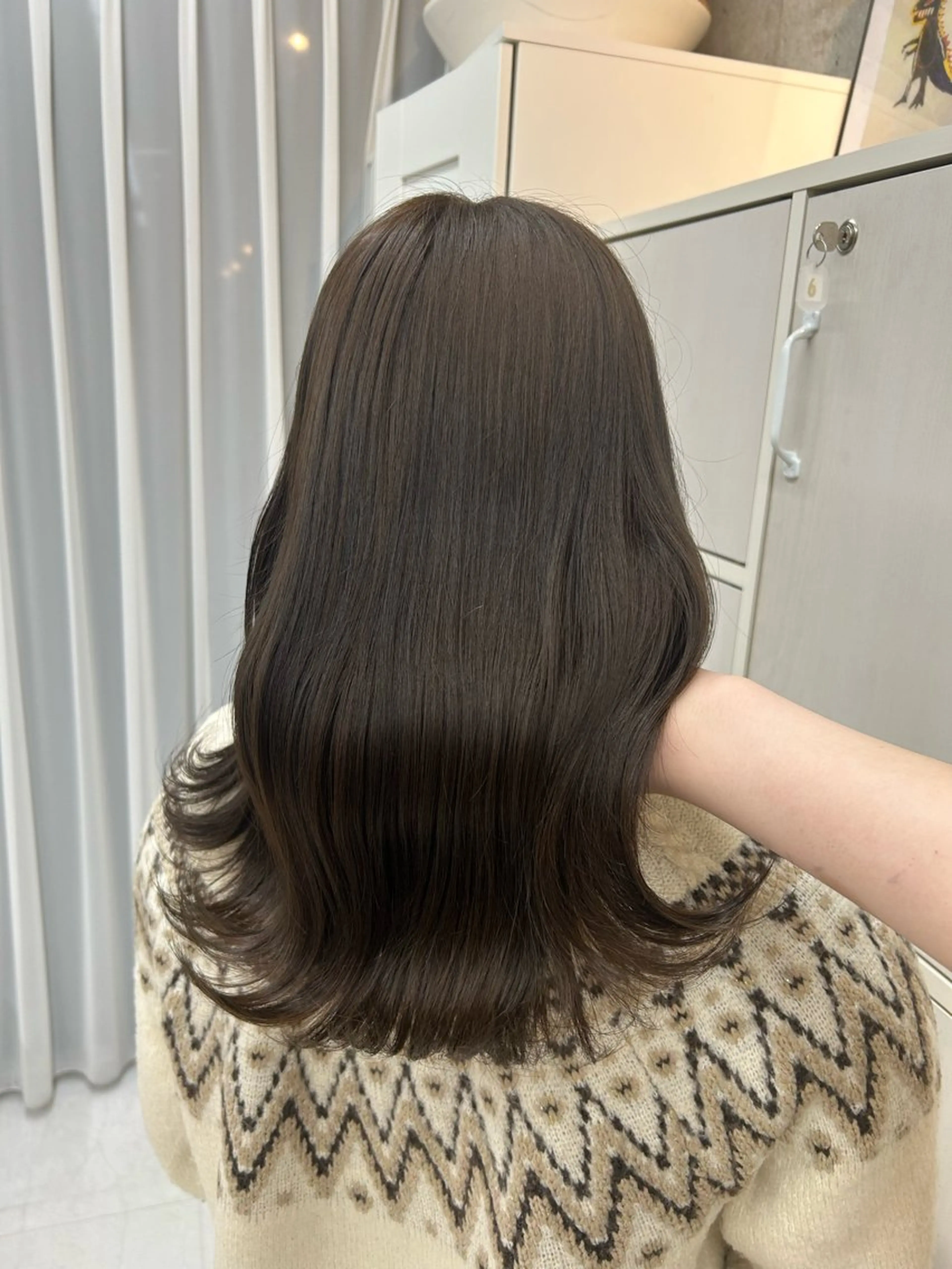 セミロング ヘアカラー トリートメント LOE Yuuka/42🩵のヘアスタイル