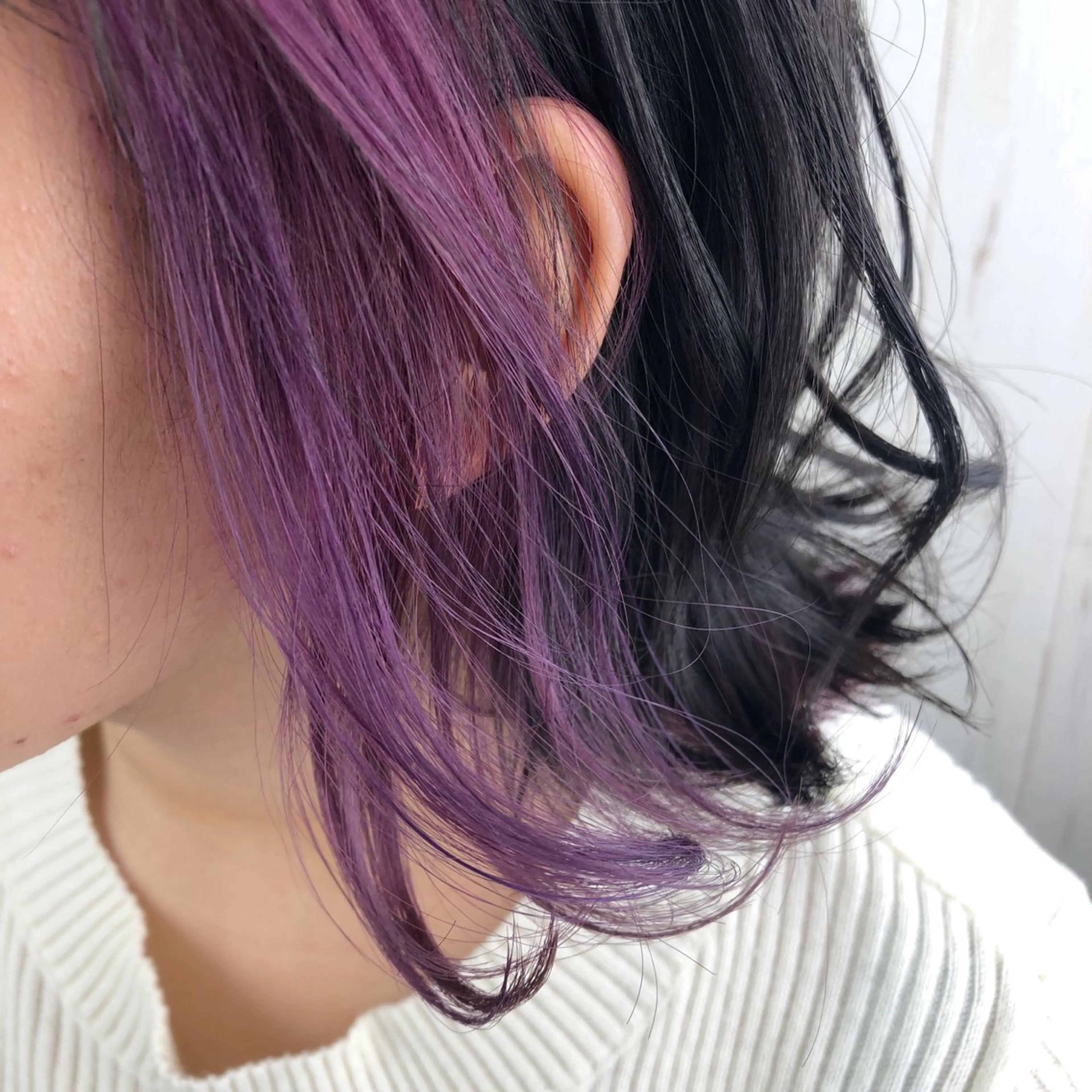 ミディアム カラー インナーカラー 推し ブリーチ  髪質改善のヘアスタイル