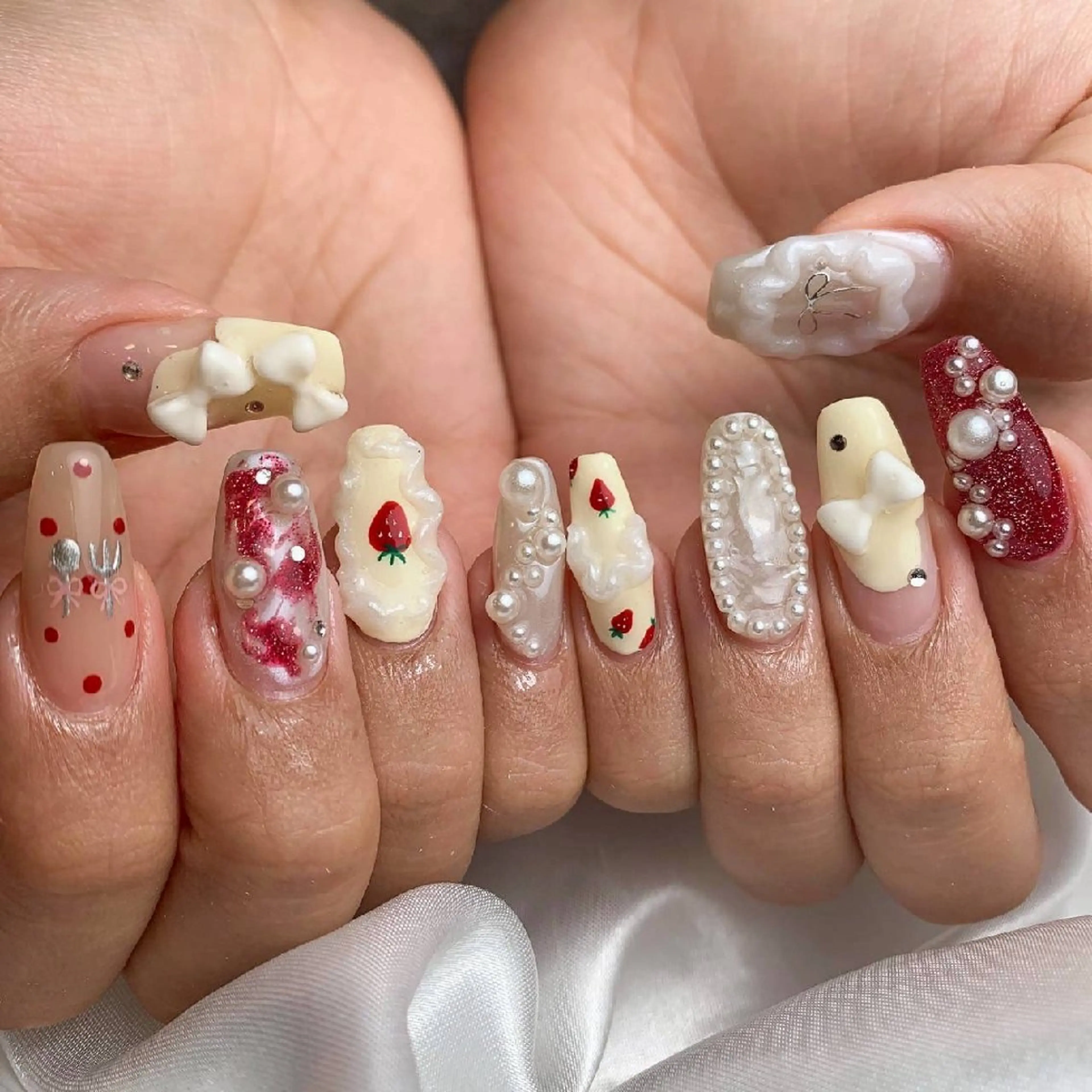 ネイル 持ち込み ハンドネイル MU5-nail 金山ネイルサロンのネイルデザイン