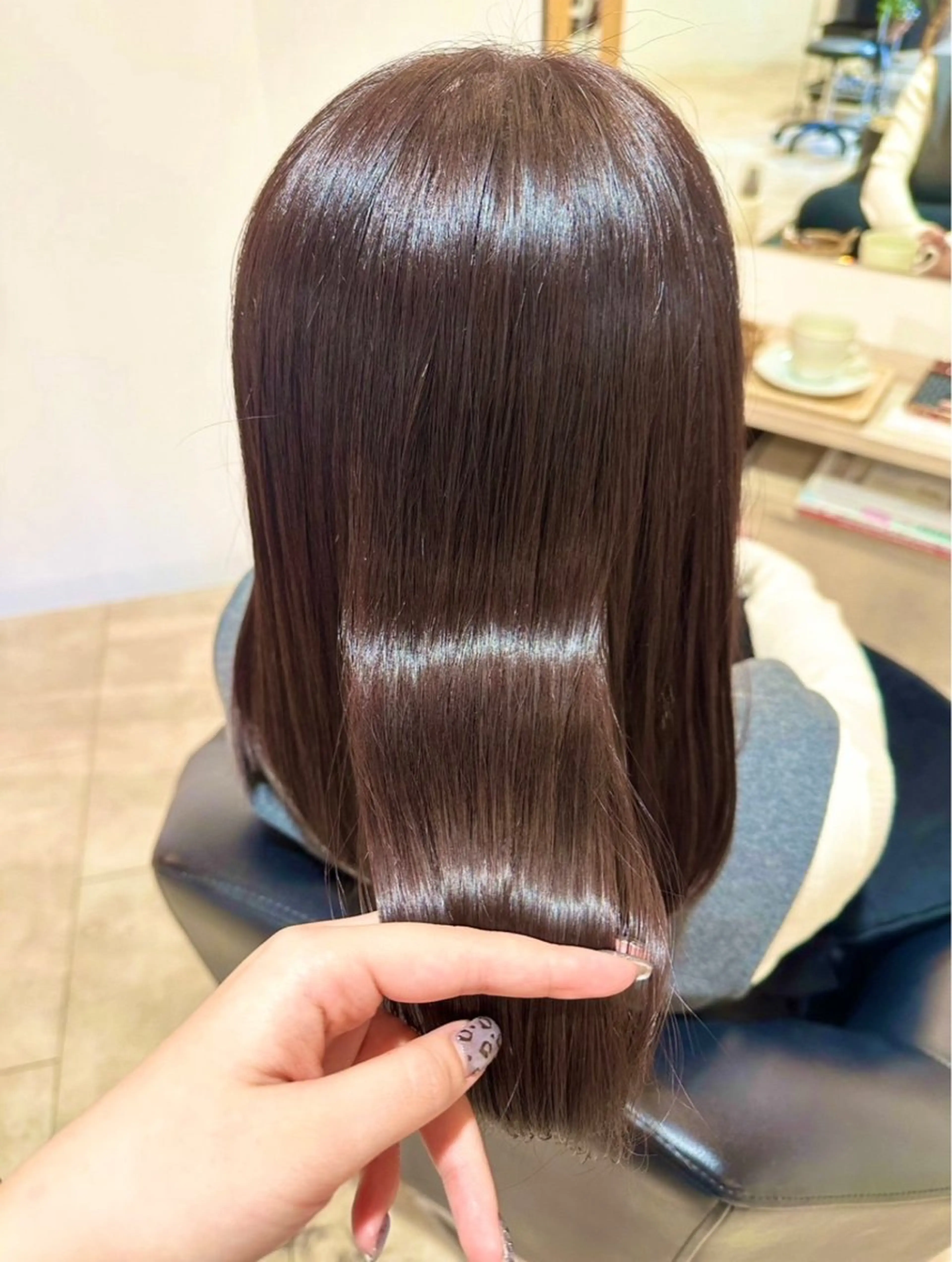 ミディアム カラー ブラウンカラー レッドカラー レッドブラウン カット ヘアカラー 佐藤里菜🎀 /モデル募集してますのヘアスタイル