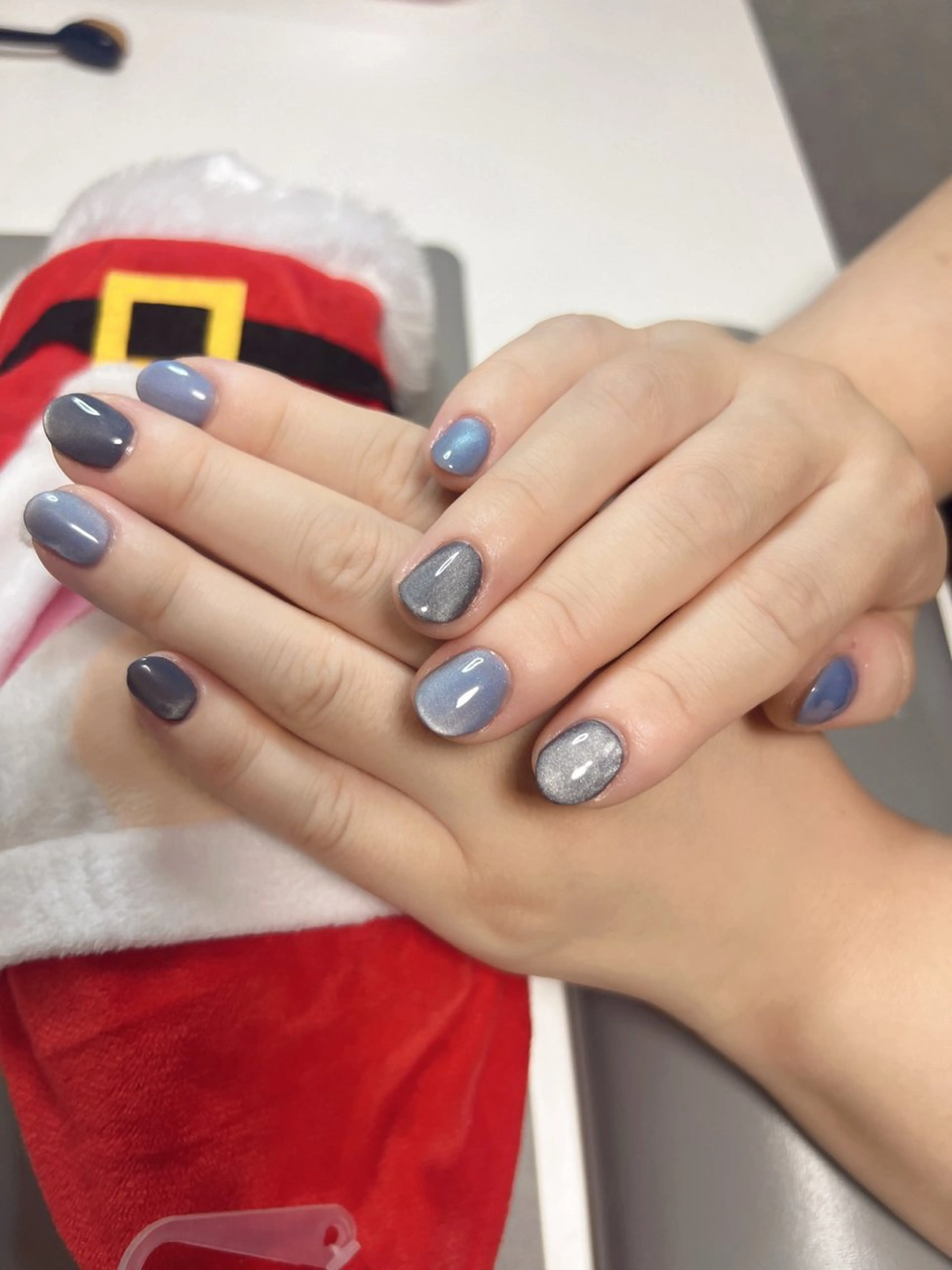 ネイル マグネットネイル オフィスネイル ハンドネイル 吴 丹丹のネイルデザイン