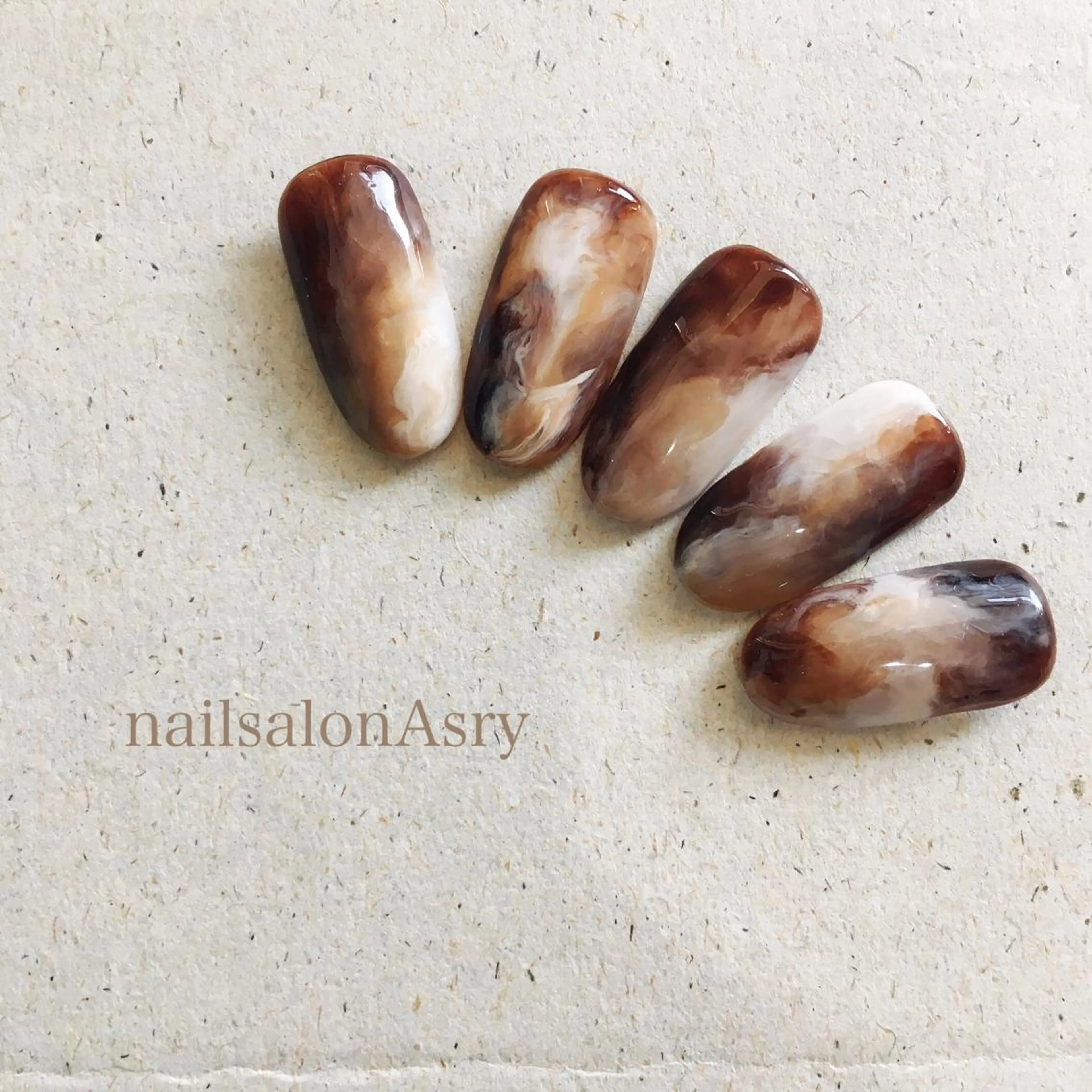 ネイル nailsalon Asryのネイルデザイン