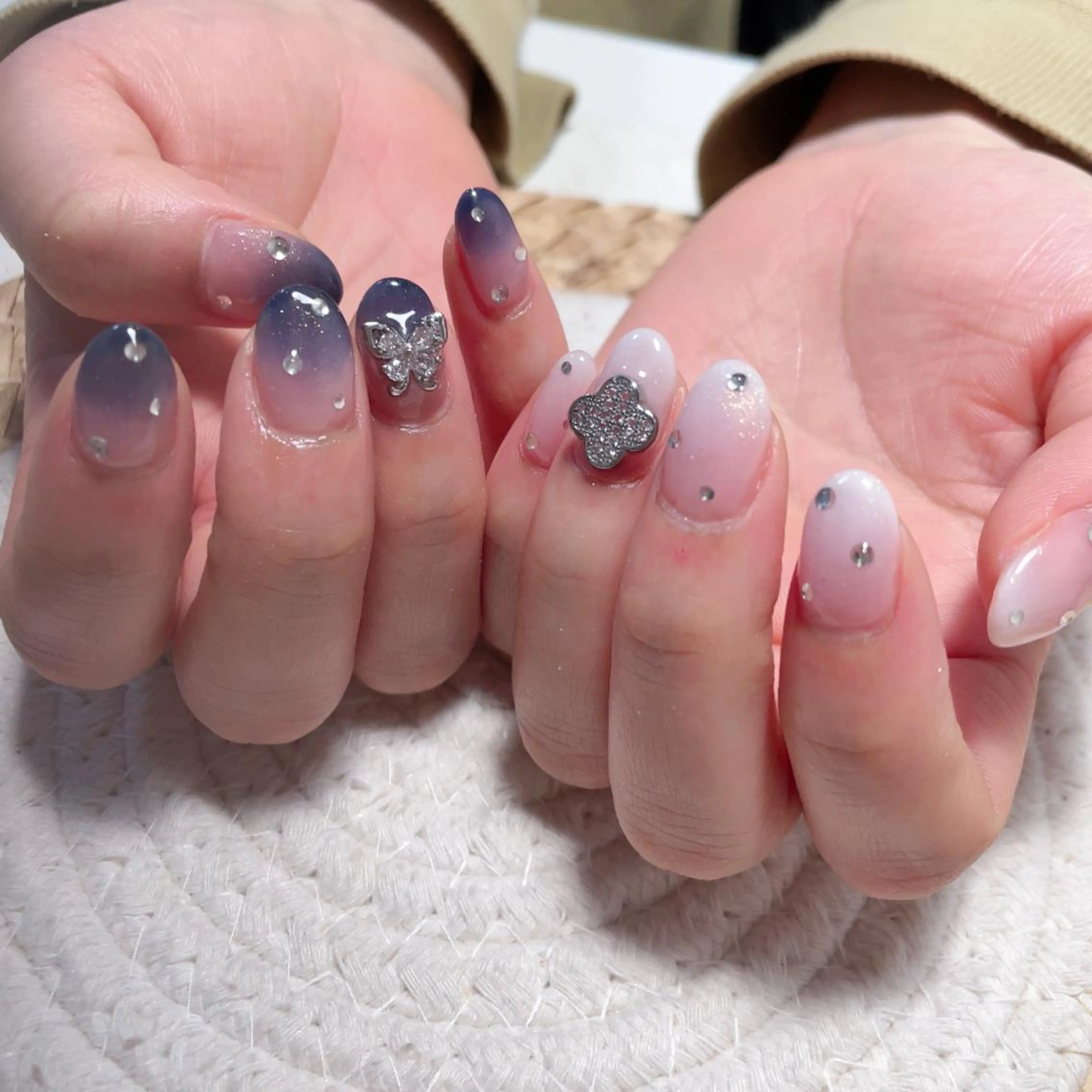 ネイル ハンドネイル M🌷nail 長さだし専門店のネイルデザイン