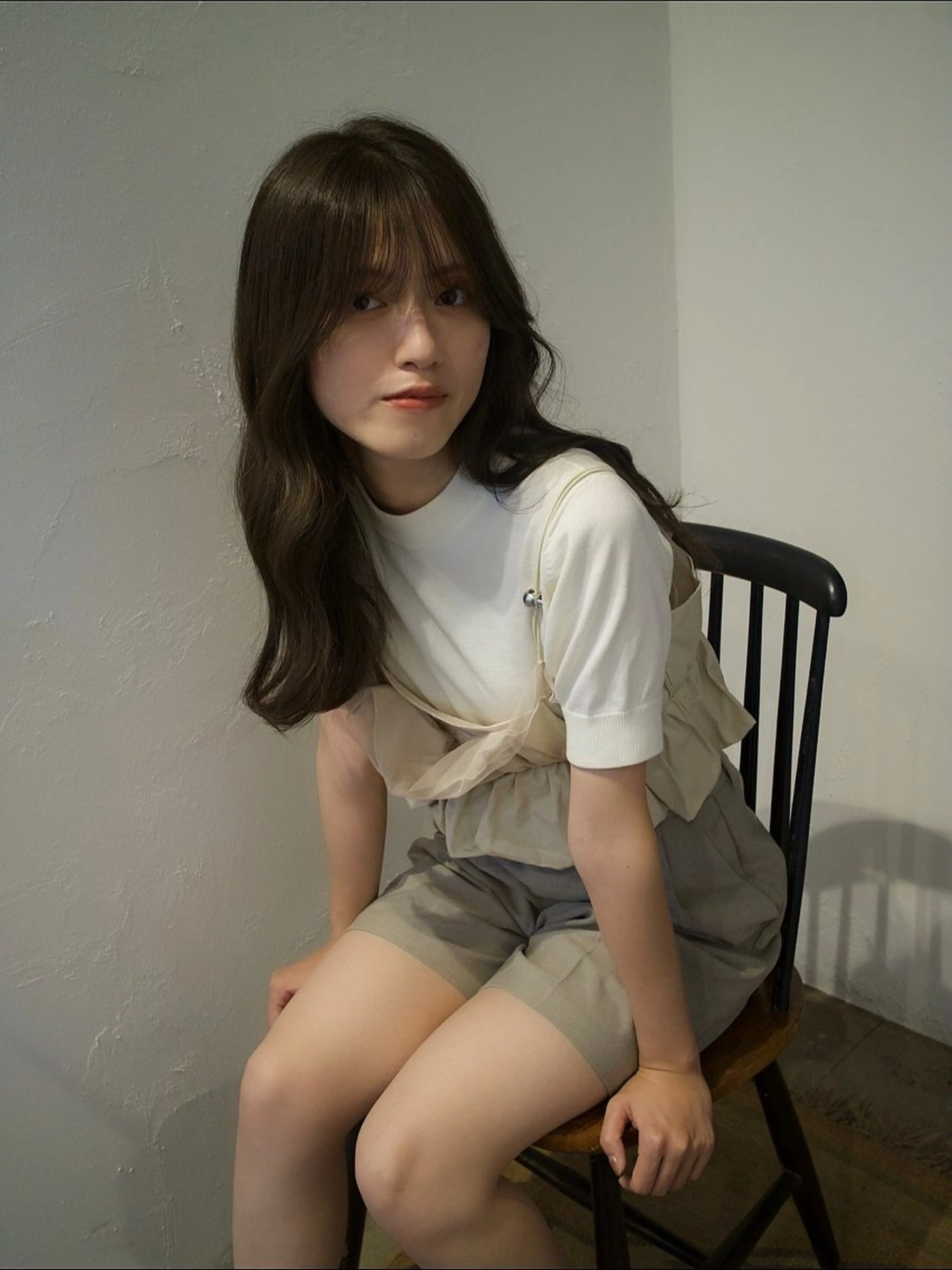 ロング カラー ヘアアレンジ 透明感カラー ヘアカラー mina / 透明感ベージュカラーのヘアスタイル