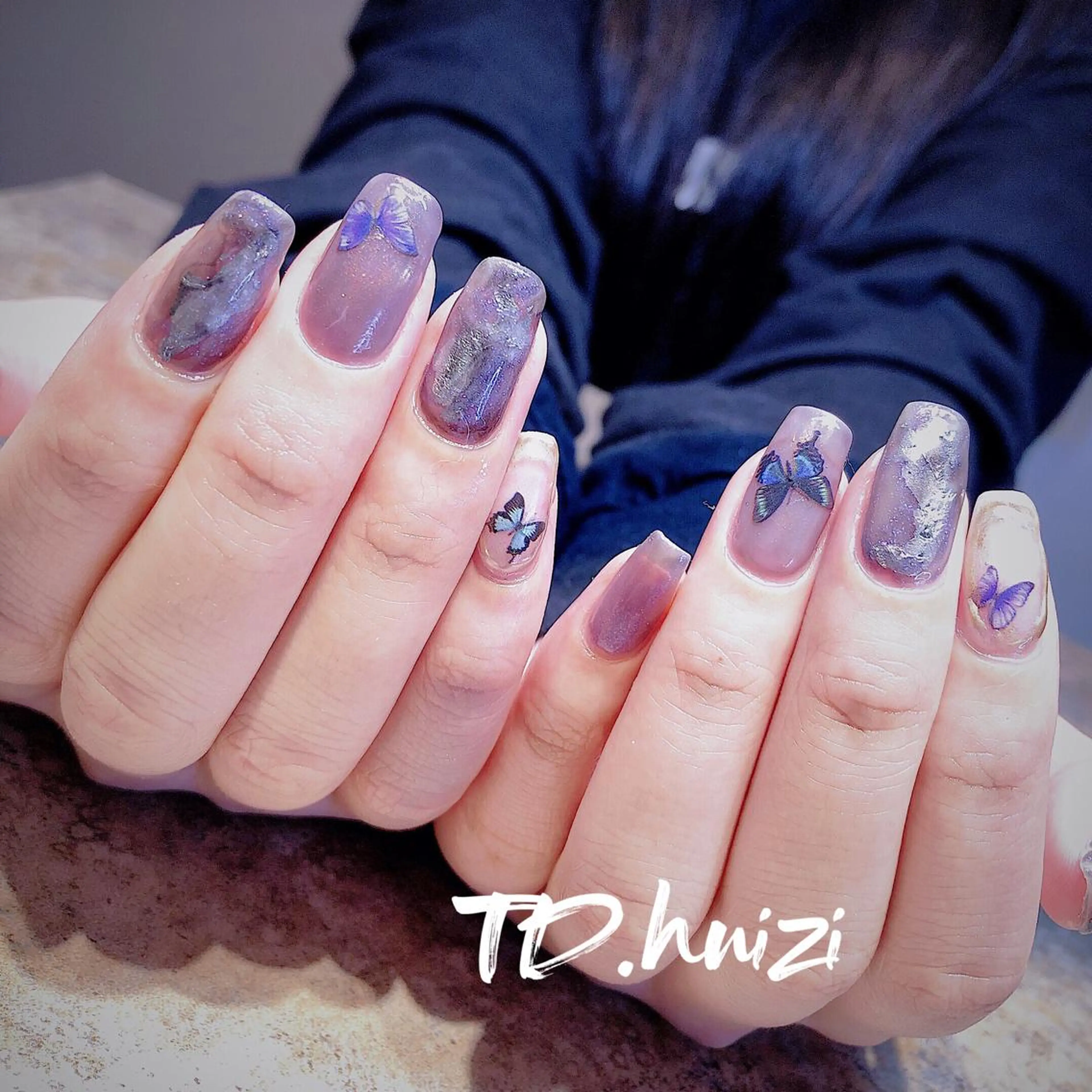 セミロング めぐみのネイルサロン スタッフ練習のネイルデザイン