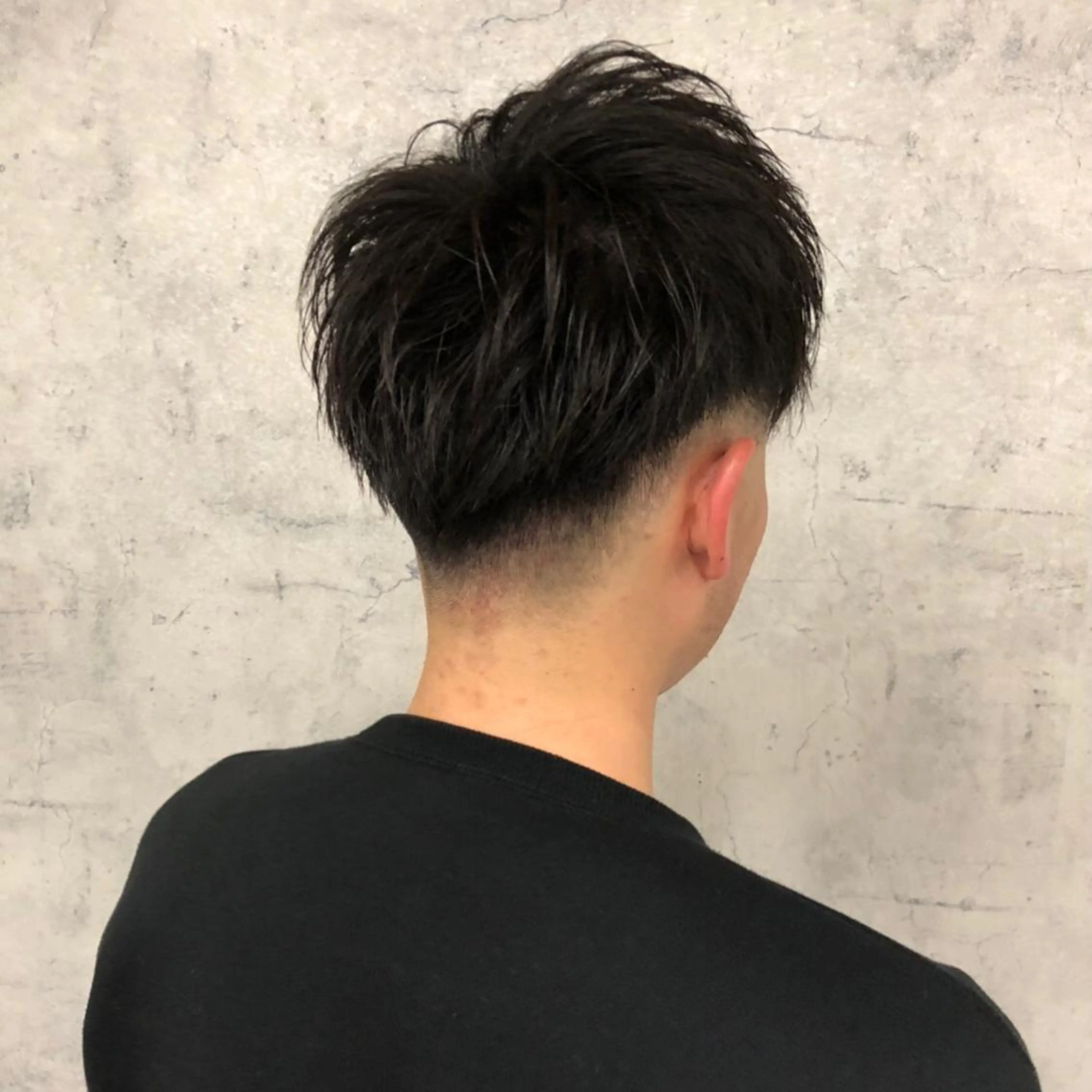 ショート メンズ フェードカット ⭐️TOSHIKI メンズパーマオタク⭐のヘアスタイル