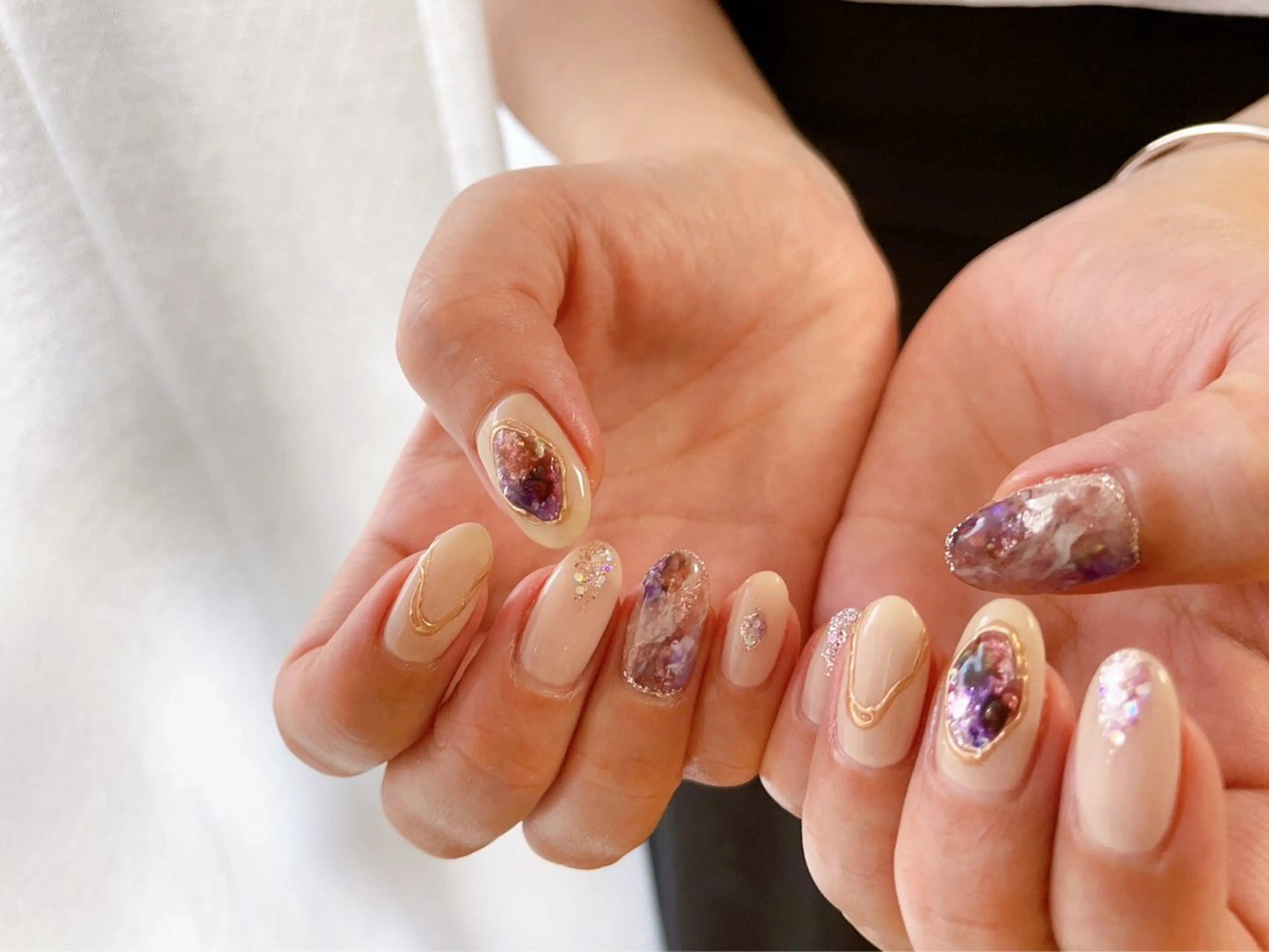 ネイル 夏ネイル ハンドネイル kiki nail &brow二子玉川の眉毛・アイブロウイメージ