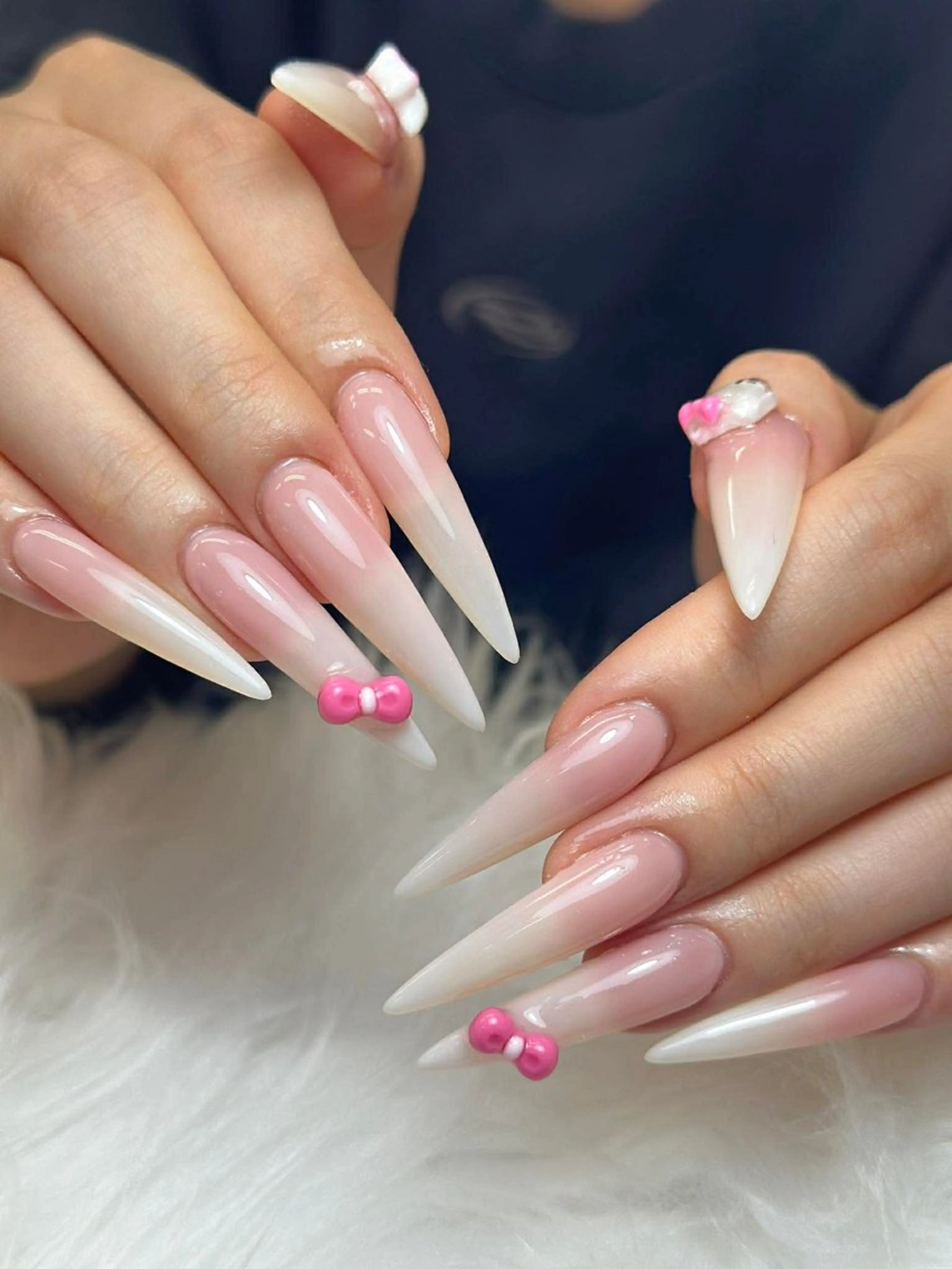 ネイル フレンチネイル ジェルネイル ガーリー 韓国ネイル ロングネイル ハンドネイル NieNail Nezukoのネイルデザイン