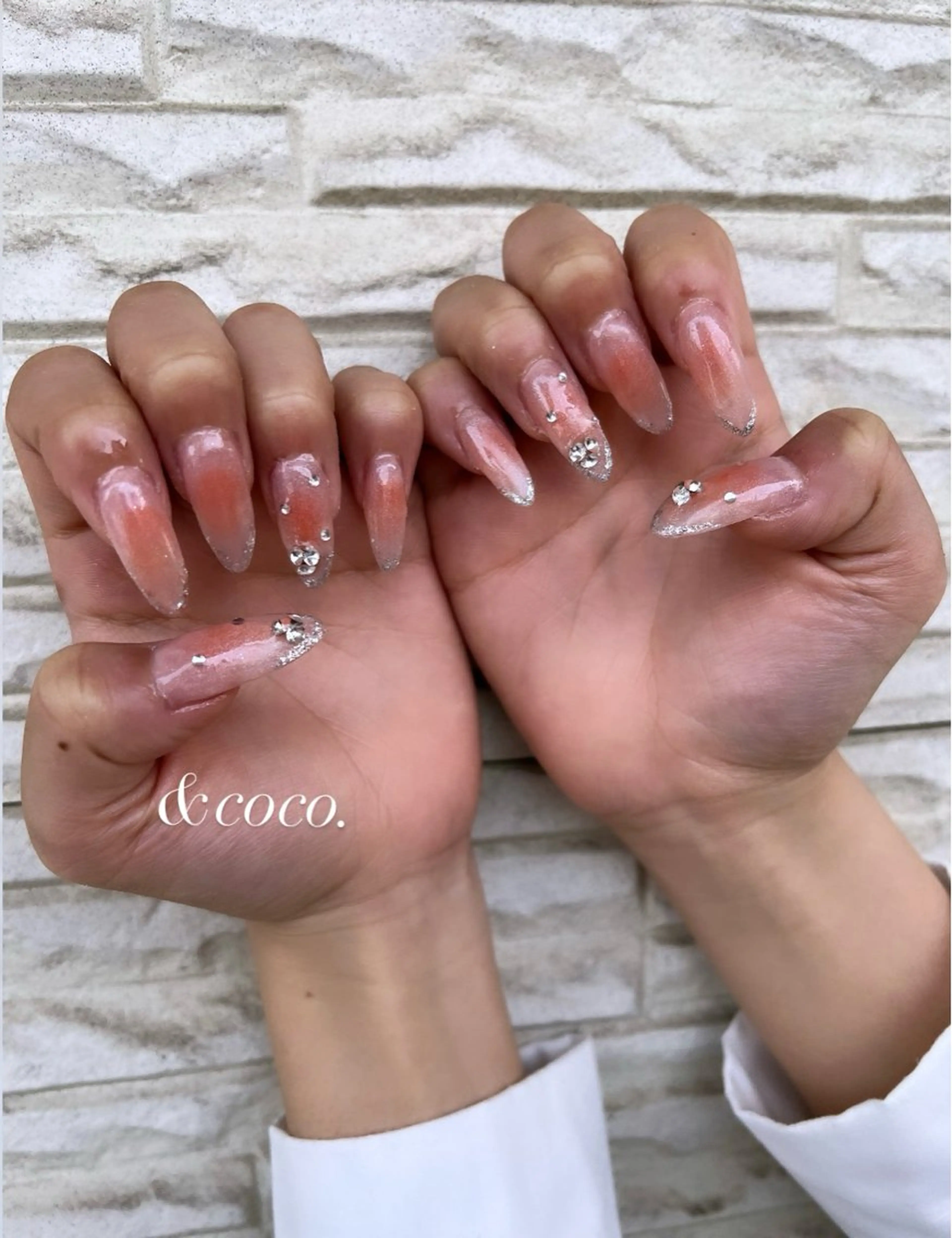 ネイル チークネイル マグネットネイル ＆ coco.のネイルデザイン