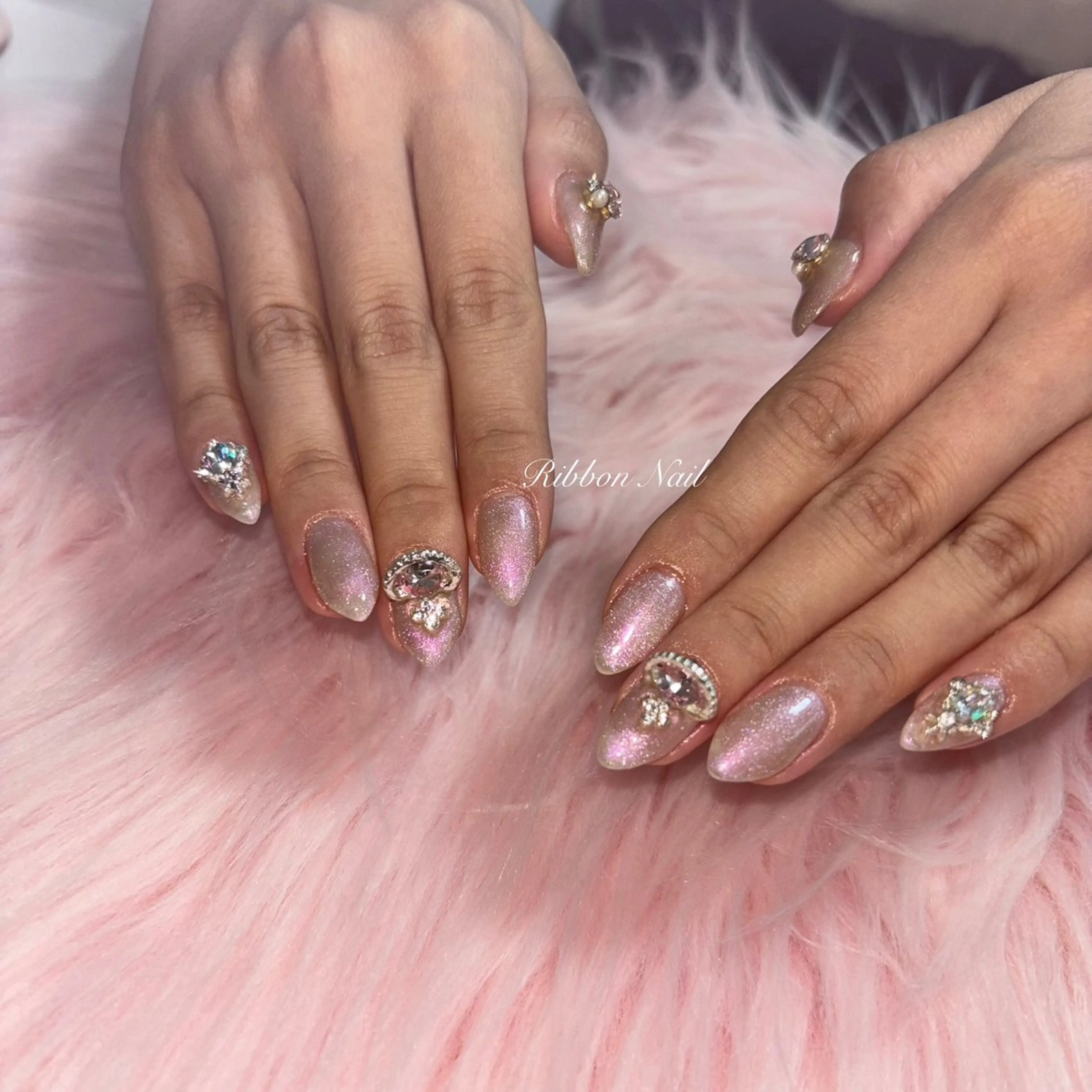 ネイル Nail Ambra 小山のネイルデザイン