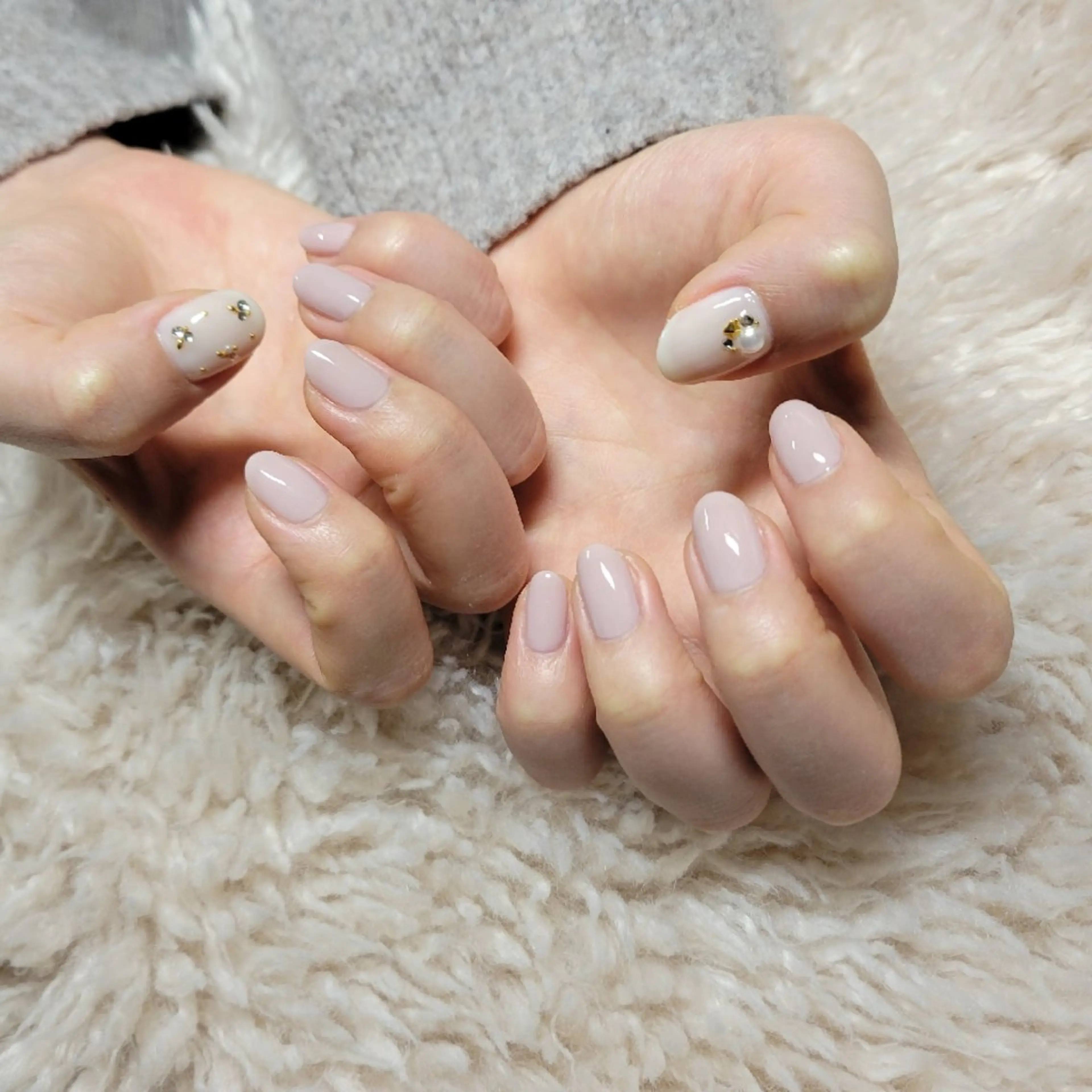 ネイル ピンク ホワイト 斎藤 Ri-na-il長浜のネイルデザイン