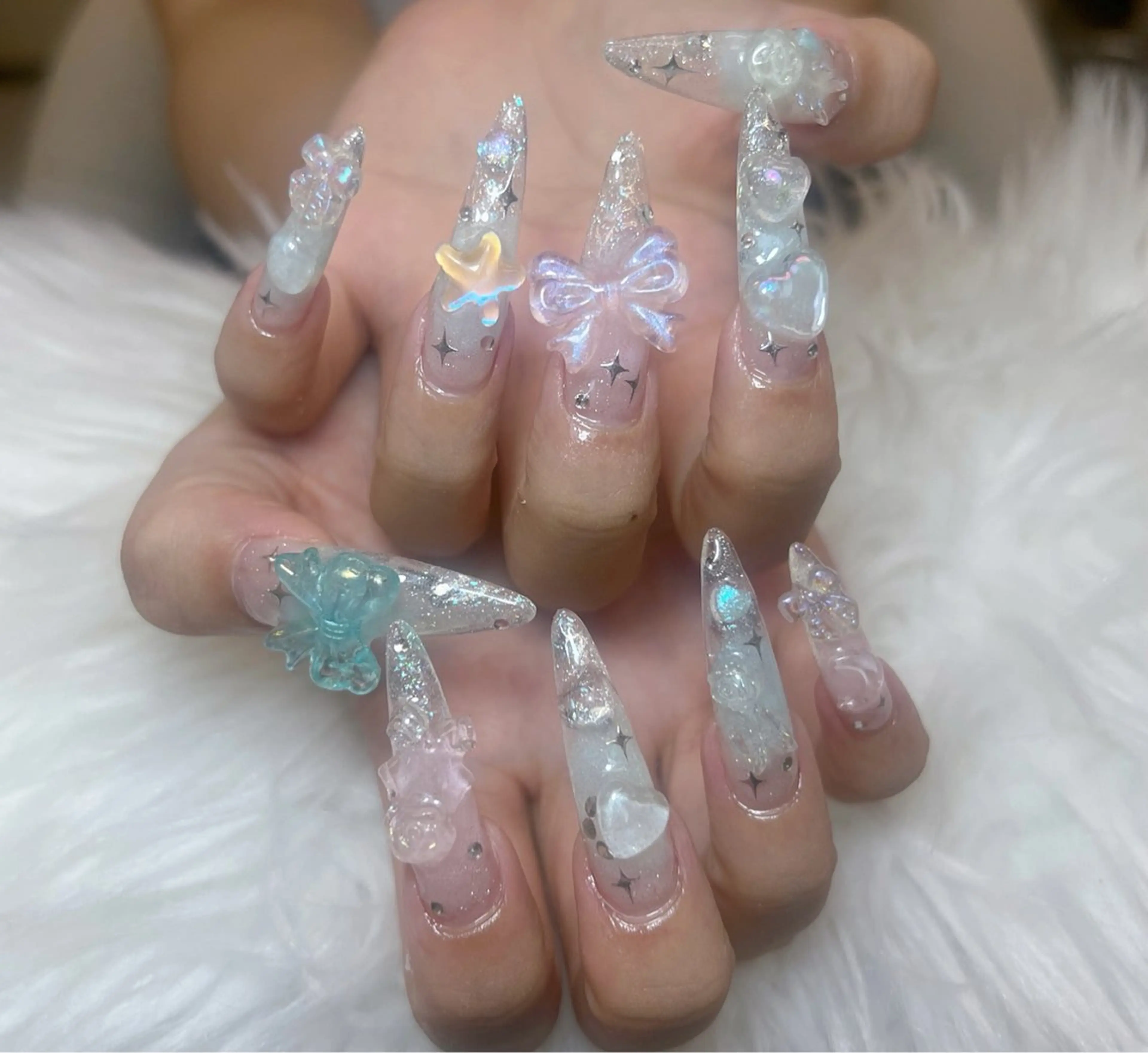 ネイル アートネイル オーロラネイル チークネイル 長さ出し フットネイル Miya _nailのネイルデザイン
