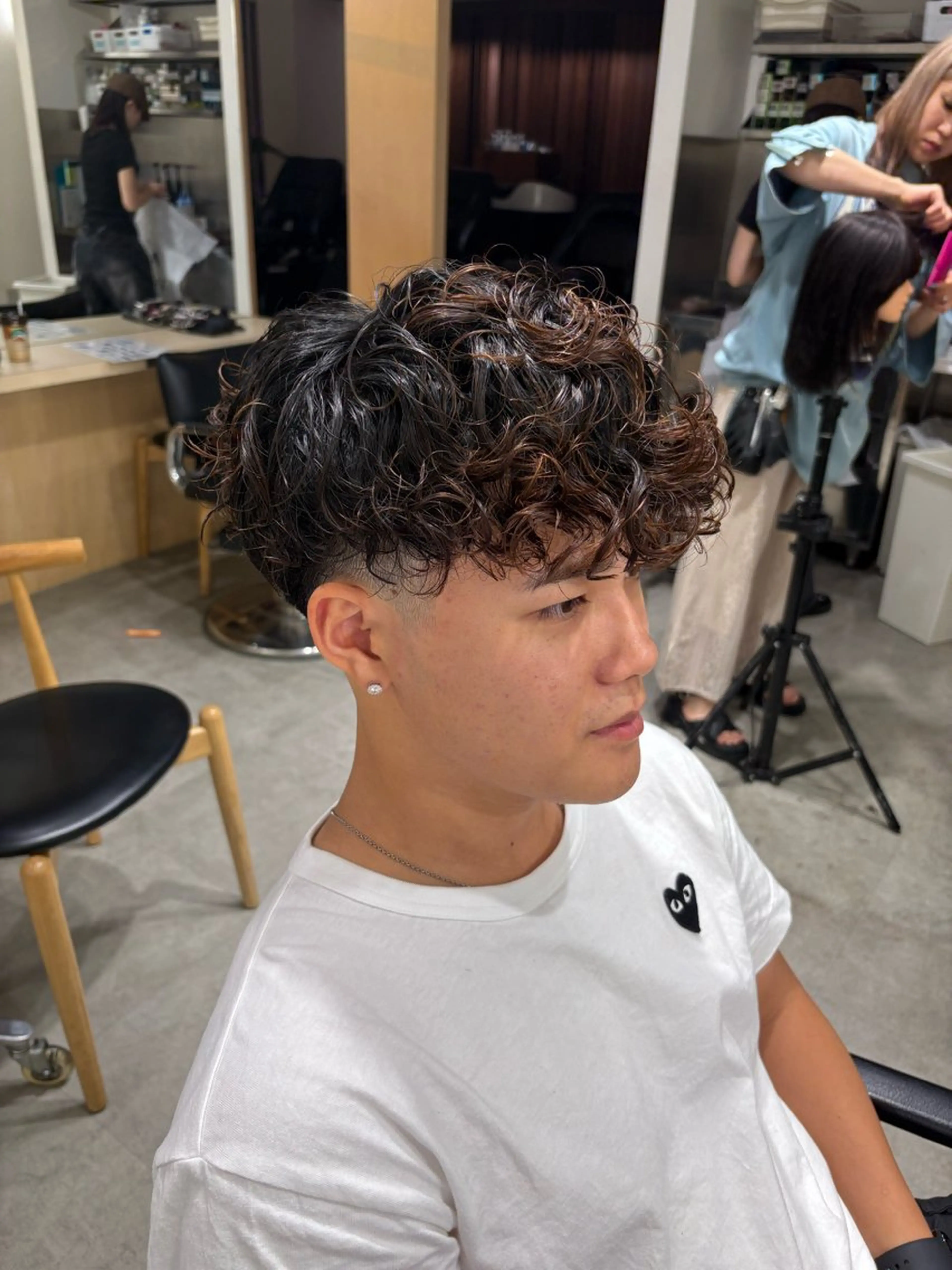 ショート パーマ メンズ カット パーマ トリートメント fifth men's harajuku所属・fifthメンズ原宿 波巻きパーマ平居俊太のヘアスタイル
