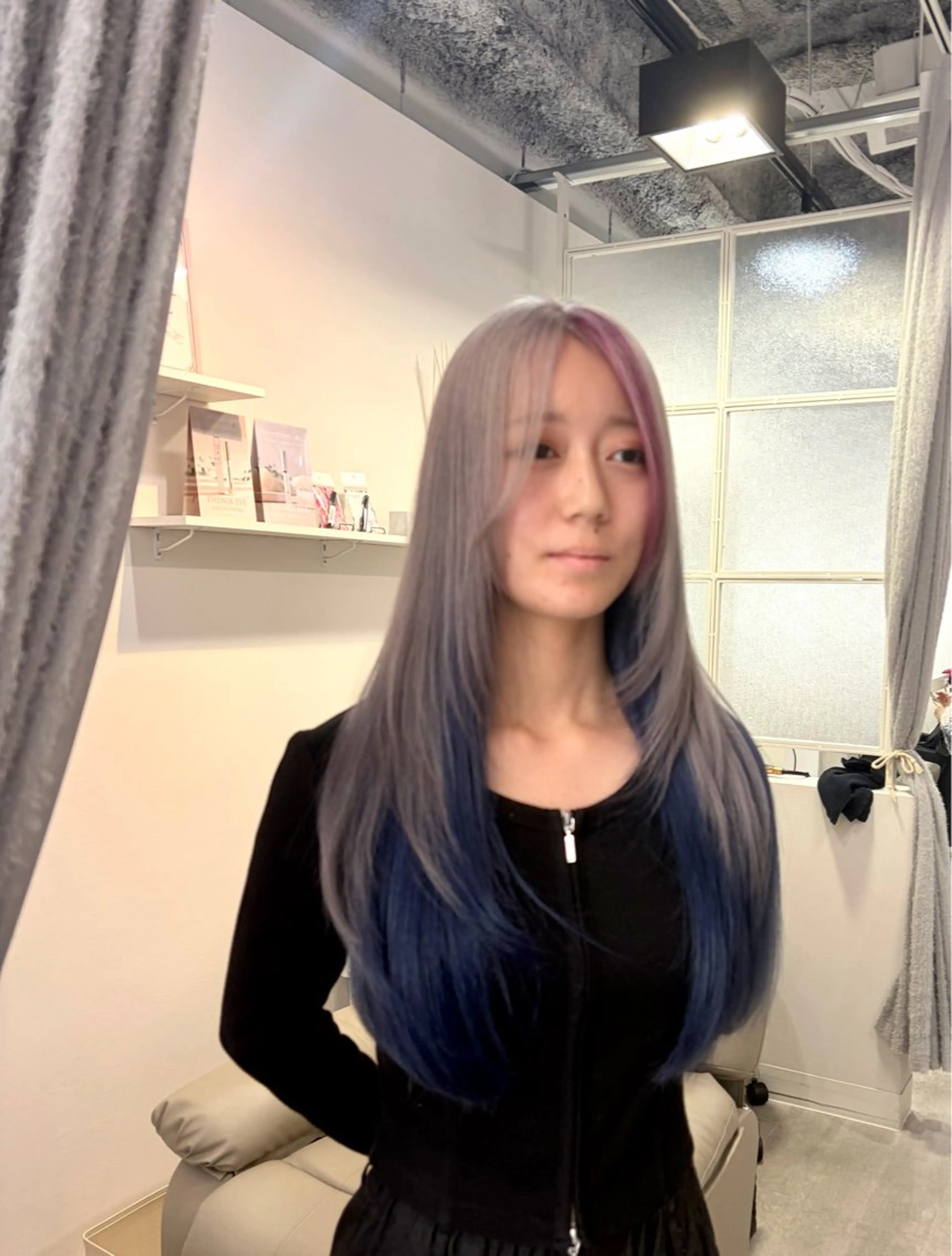 ロング ヘアカラー 🍿川越torie MIREI🍿のヘアスタイル