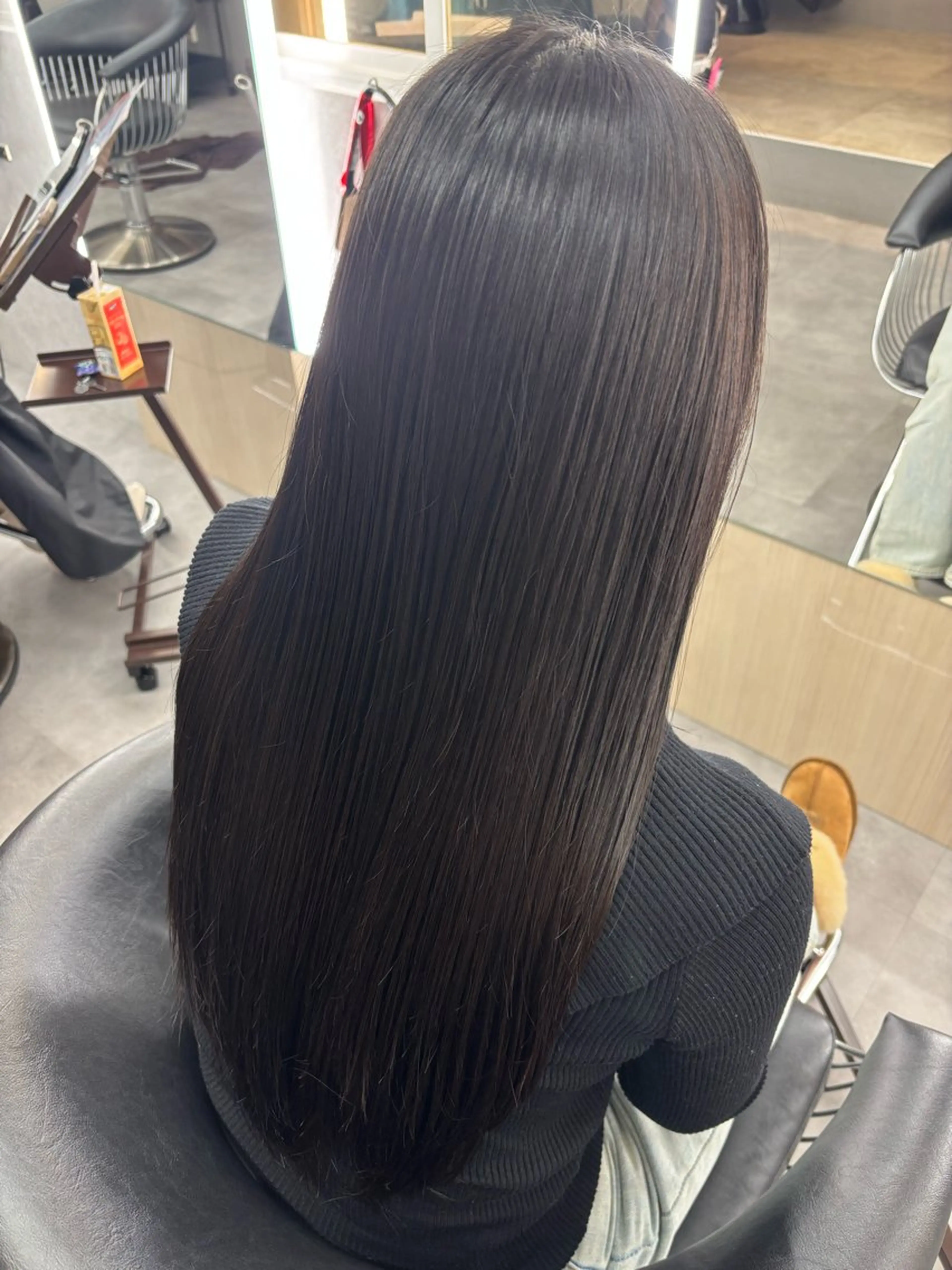 カラー 縮毛矯正/カラ ー/艶髪🌻ひな🌻のヘアスタイル