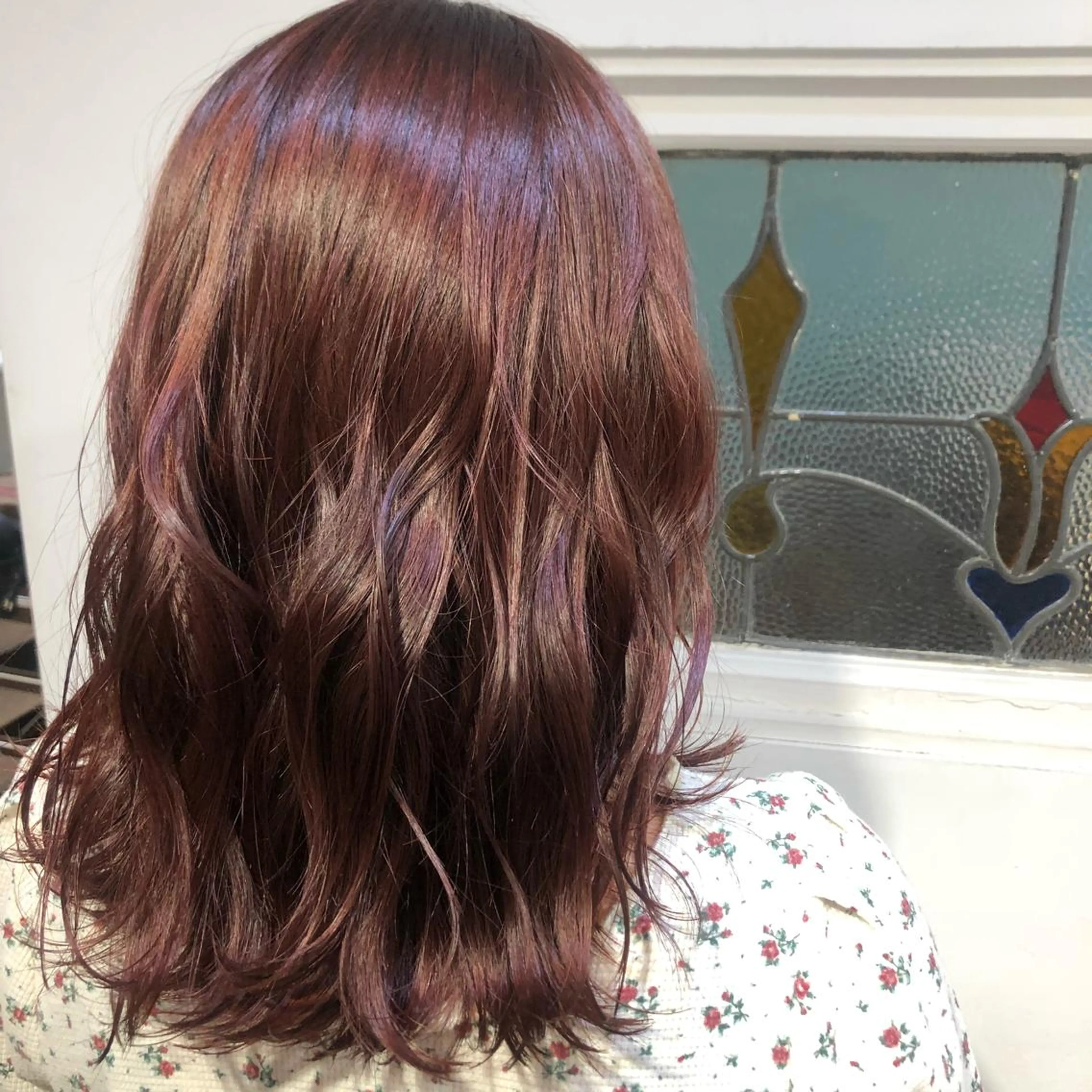 ミディアム カラー ブリーチ ブリーチなしカラー ヘアカラー トリートメント 横瀬 稀のヘアスタイル