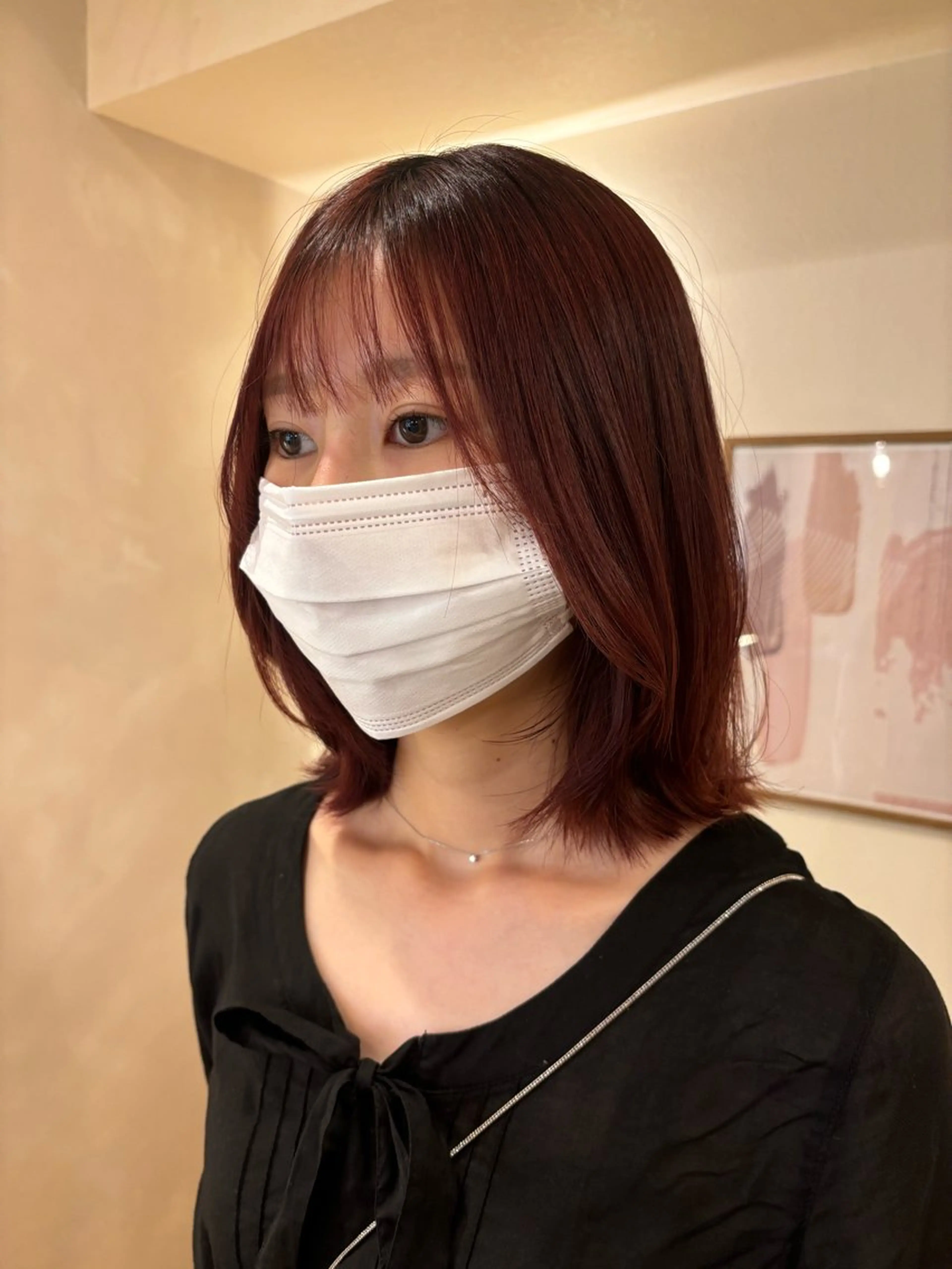 ミディアム くびれヘア シンバヒナノ/パーマ レイヤー/髪質改善のヘアスタイル