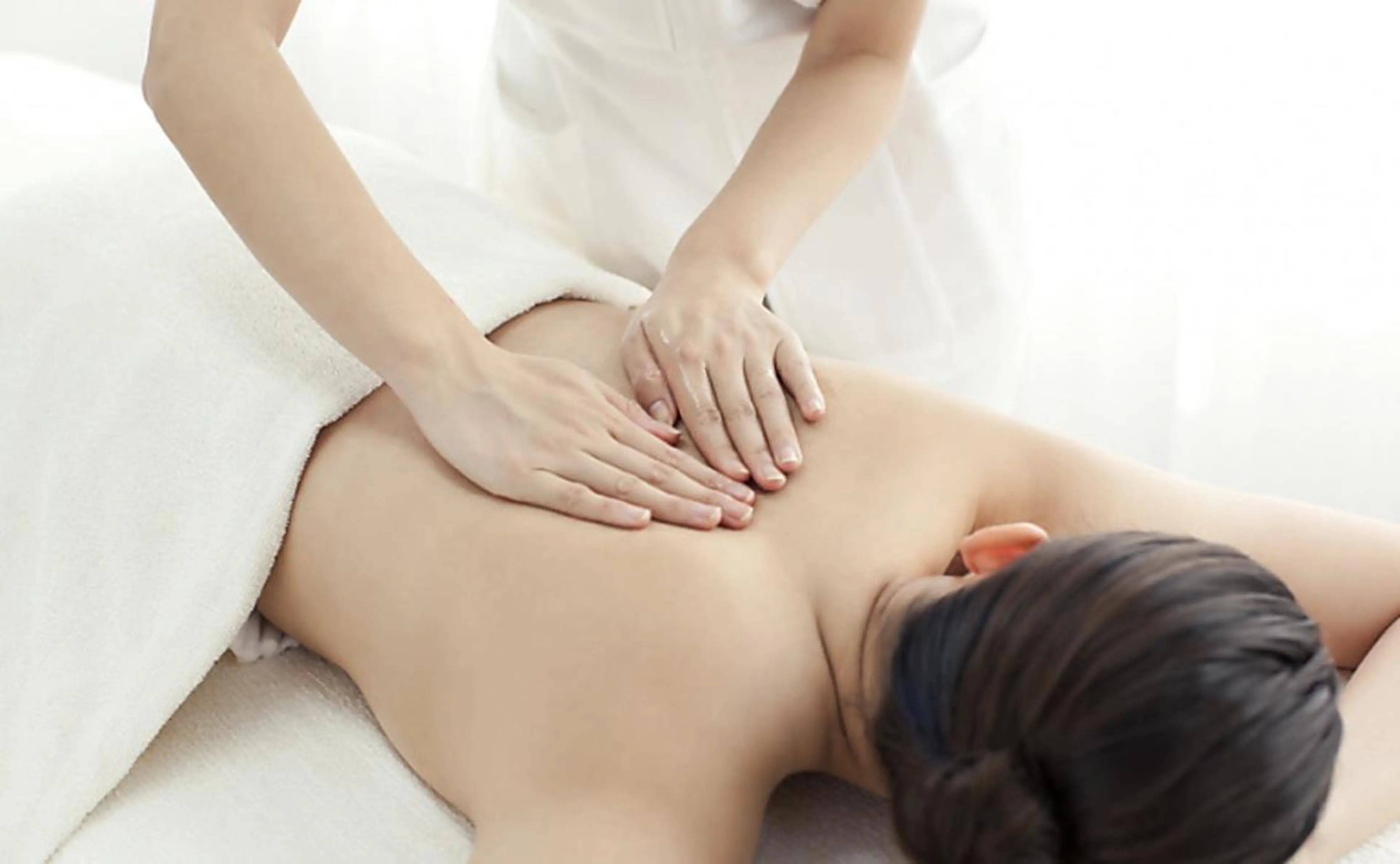 アロマ、リンパマッサージ60分の写真