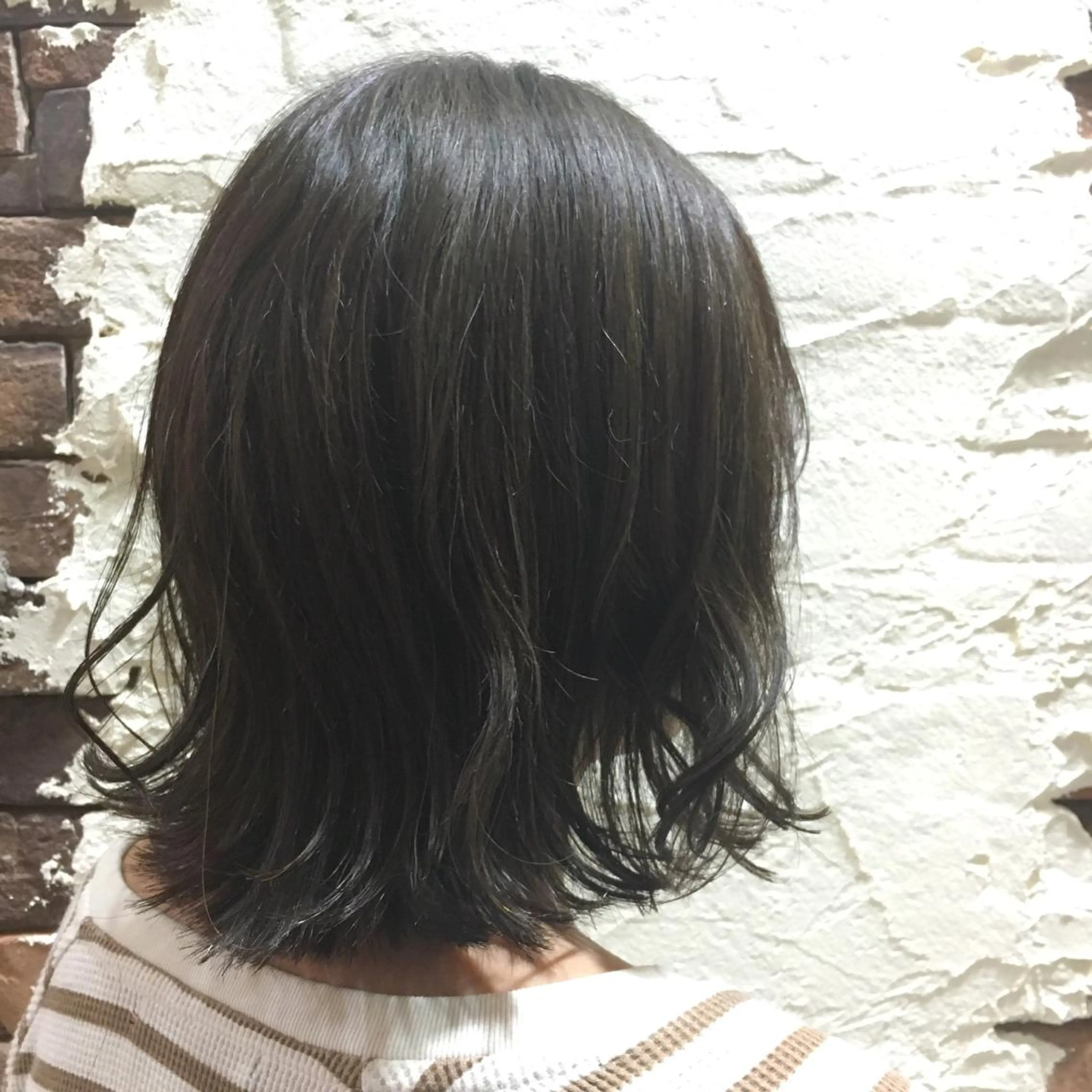 ミディアム カラー パーマ レイヤーカット 込山 瑞帆のその他イメージ