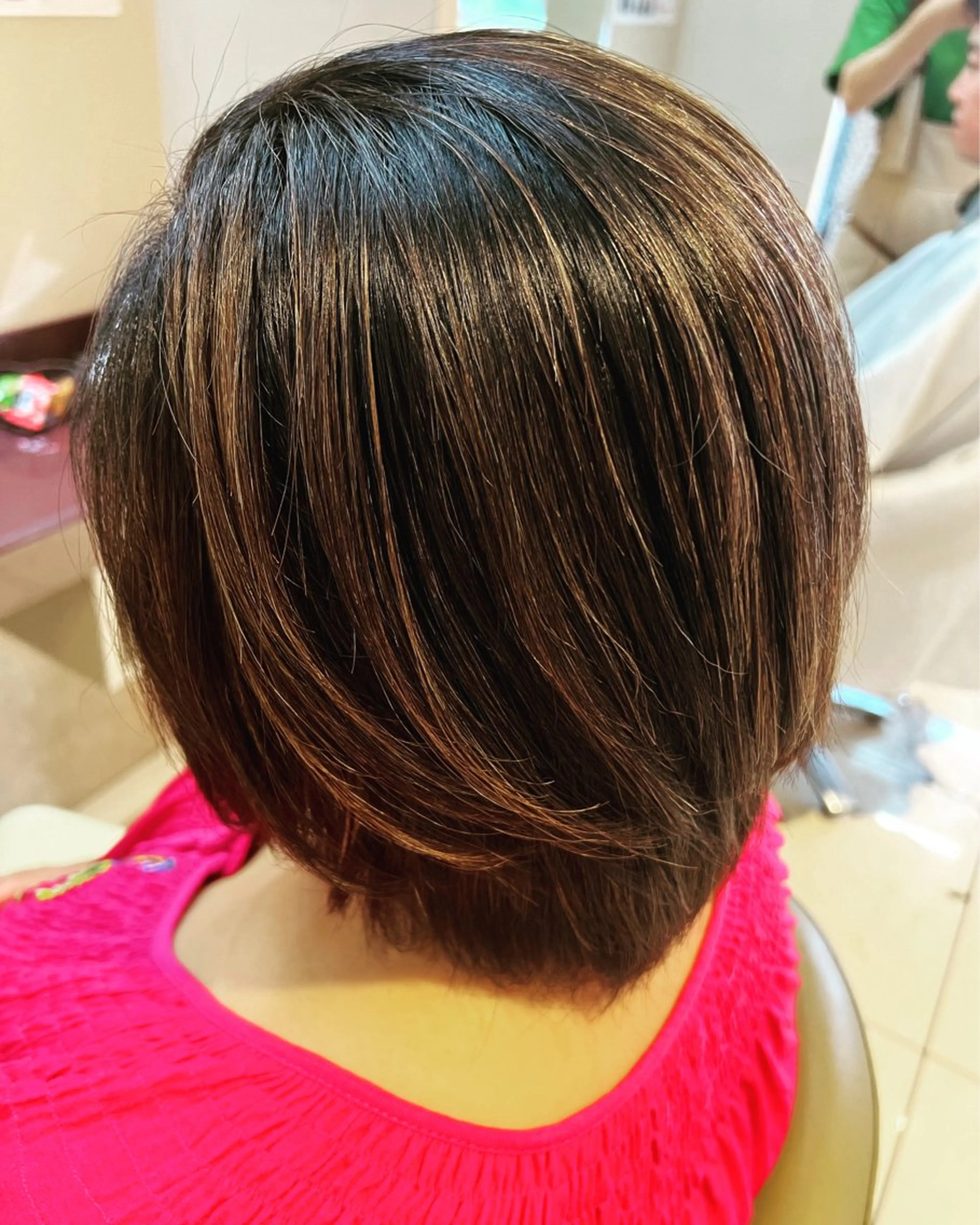 ショート カット ヘアカラー ヘッドスパ weve タチバナのヘアスタイル