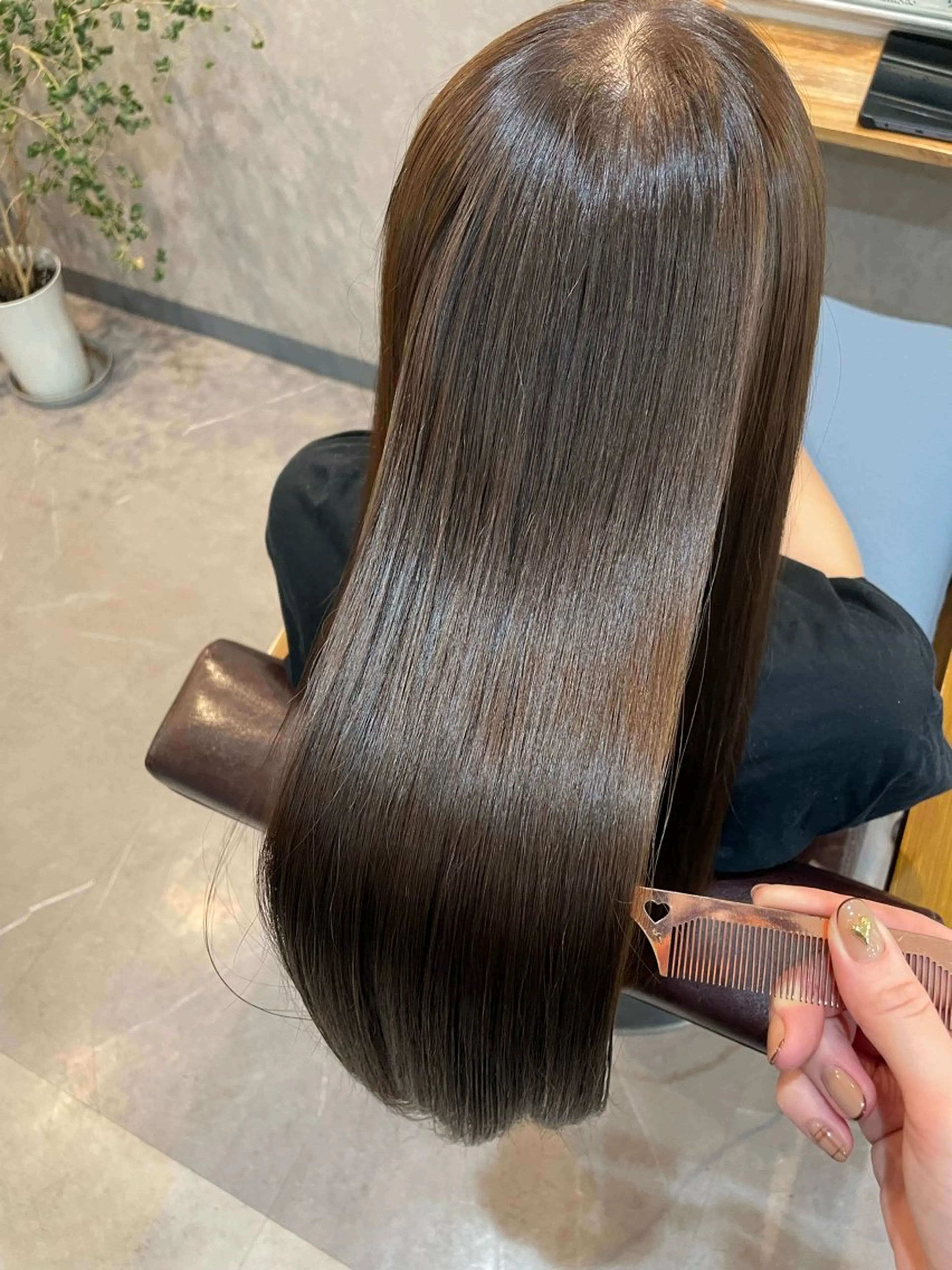 ロング カラー ブラウンカラー オレンジ 近澤 佑香のヘアスタイル