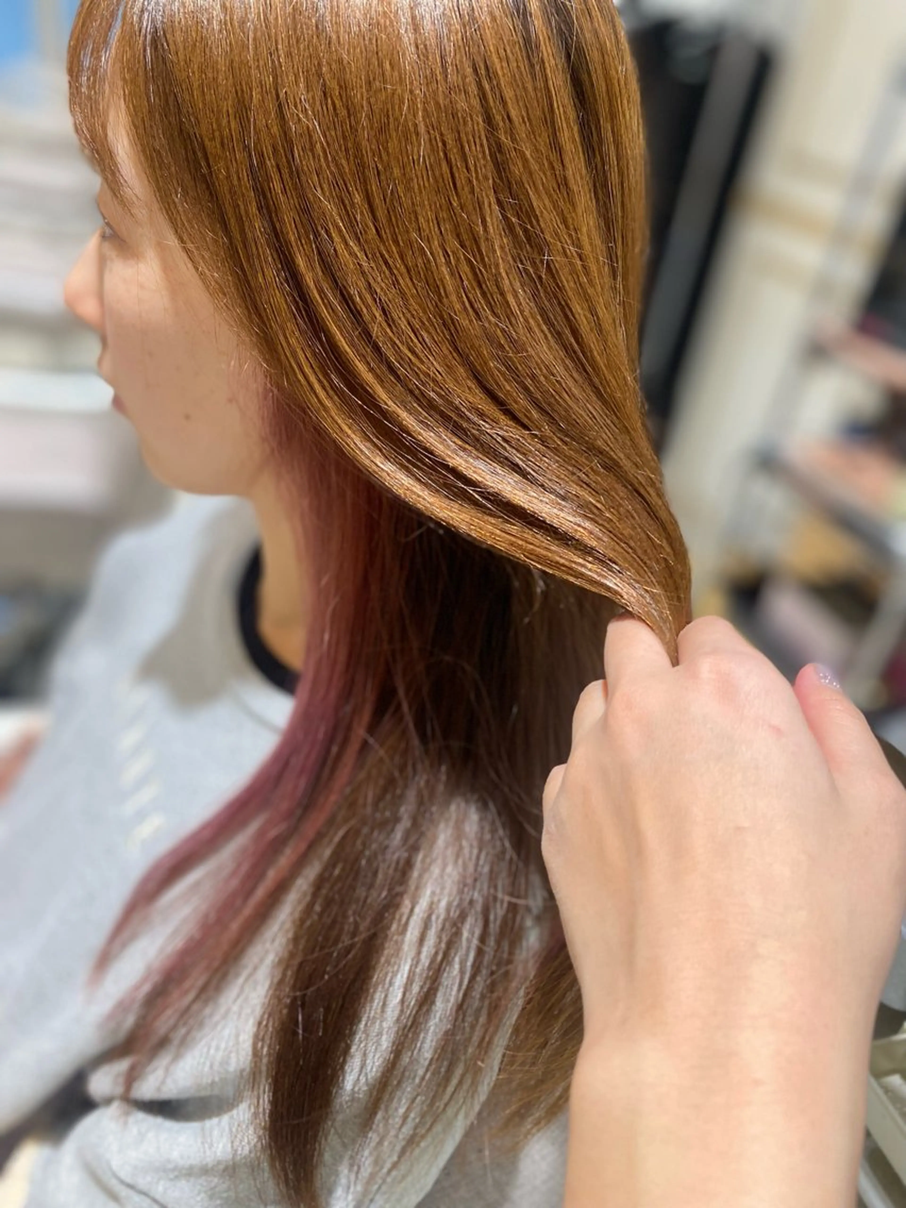 ロング カラー ヘアカラー 芝田 望優のヘアスタイル